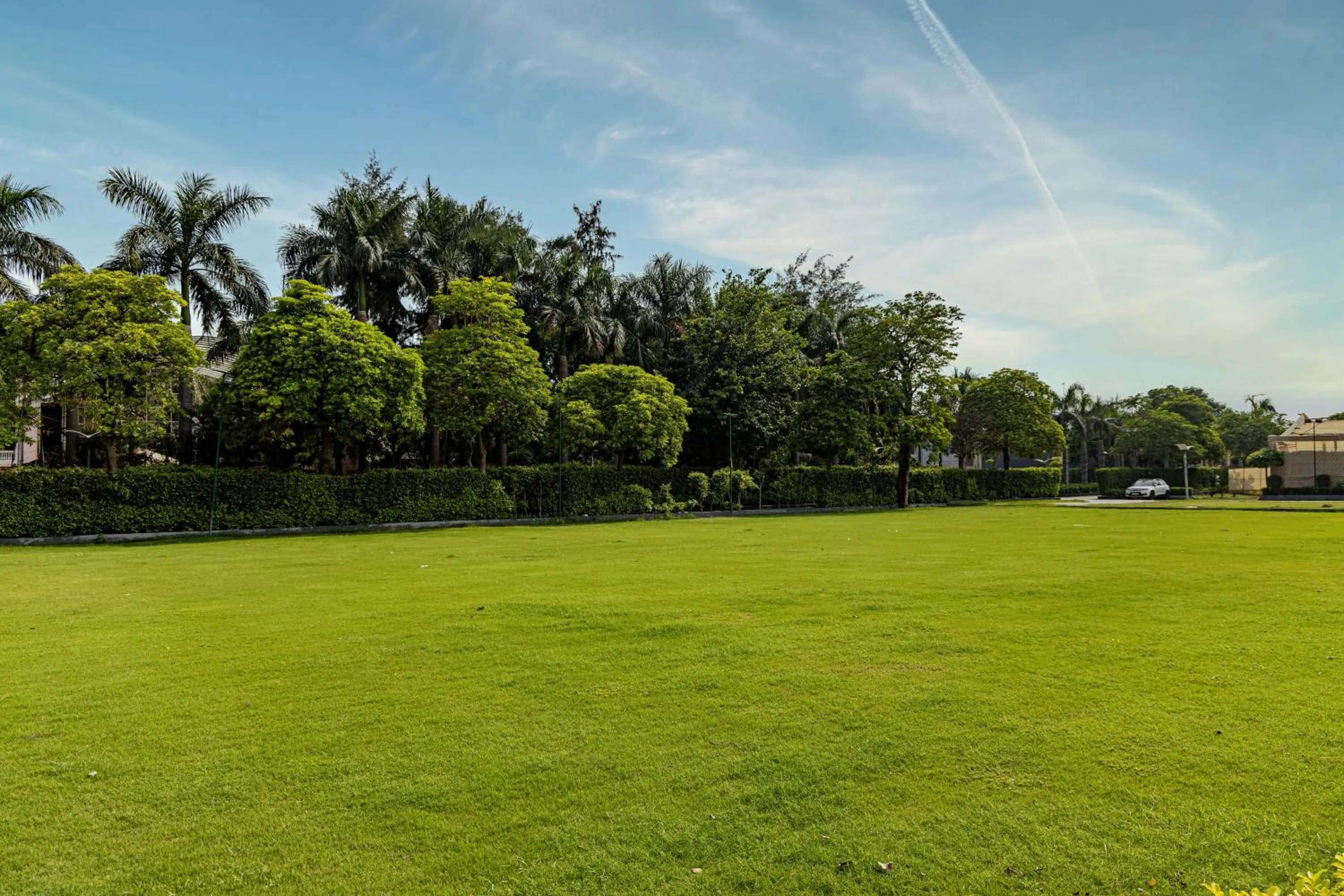 Garden in The Nikunj Hotels