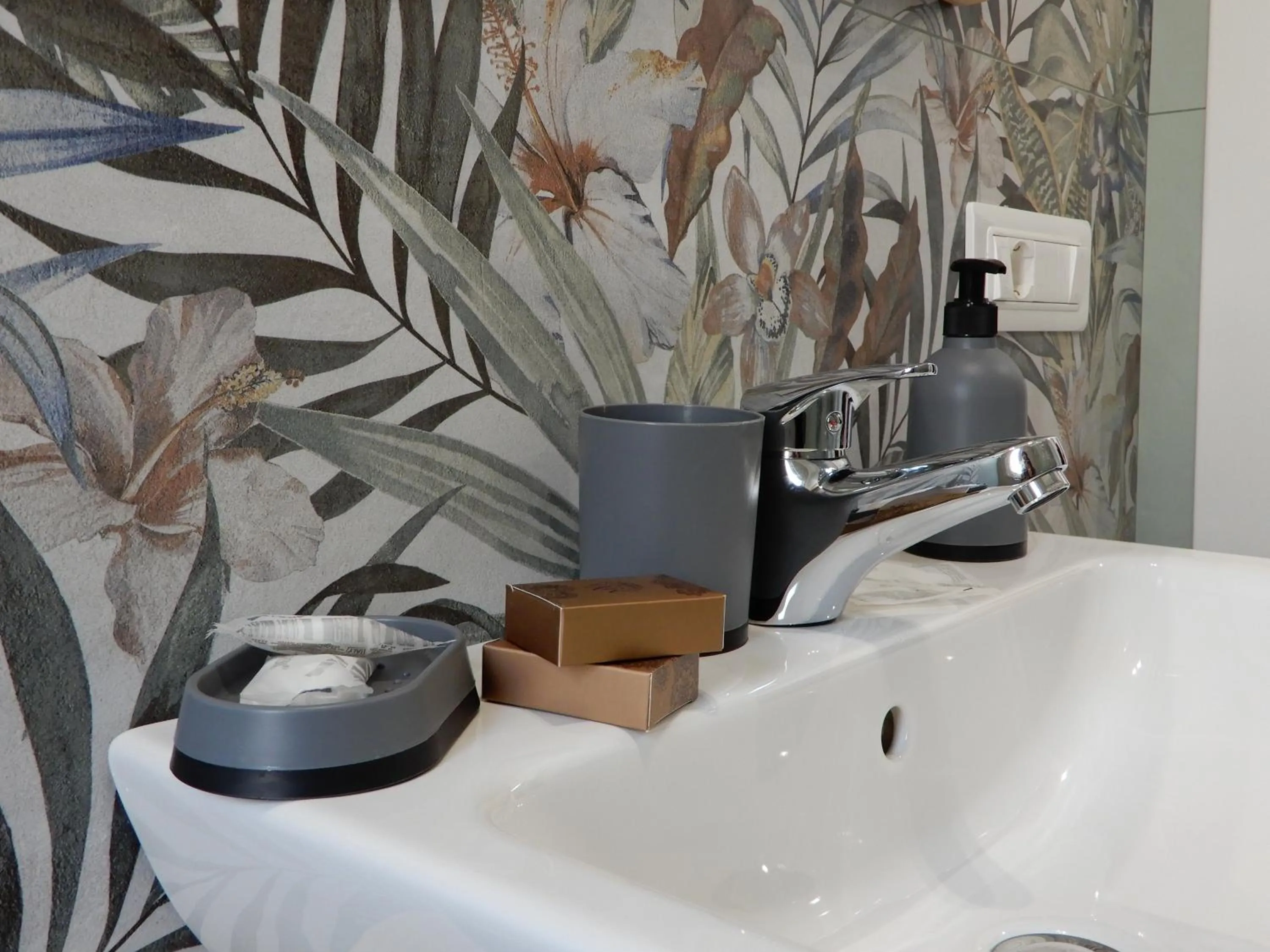 Bathroom in Middle Town Palace