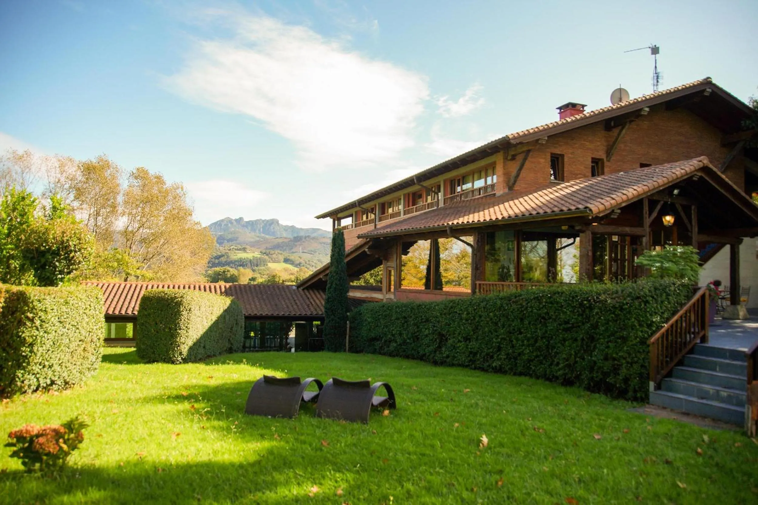 Property building in Usategieta