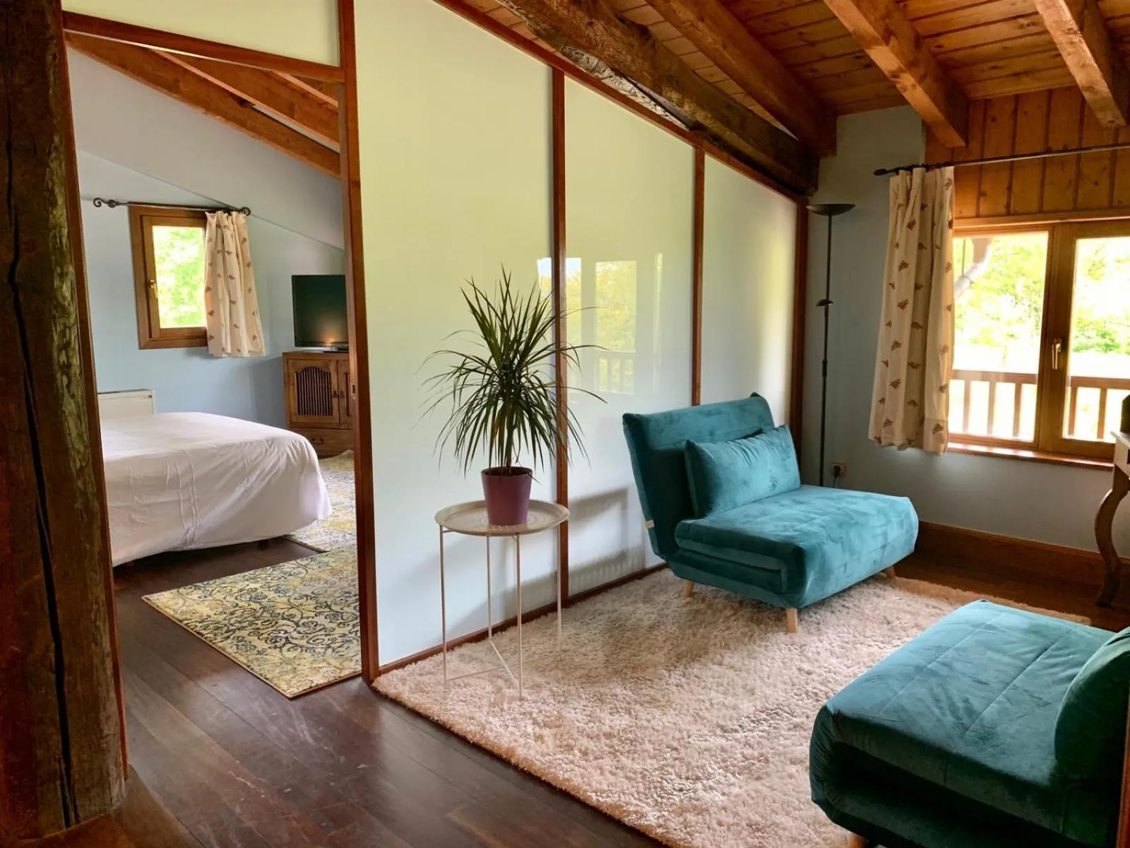 Photo of the whole room, Bed in Usategieta