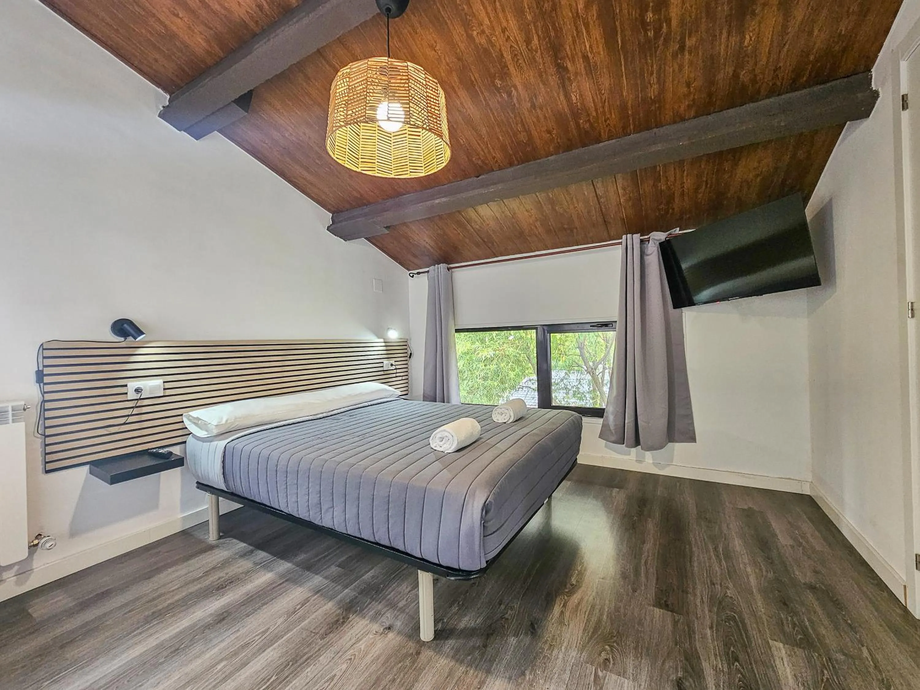 Bed in SOLOPUENT Hotel Rural