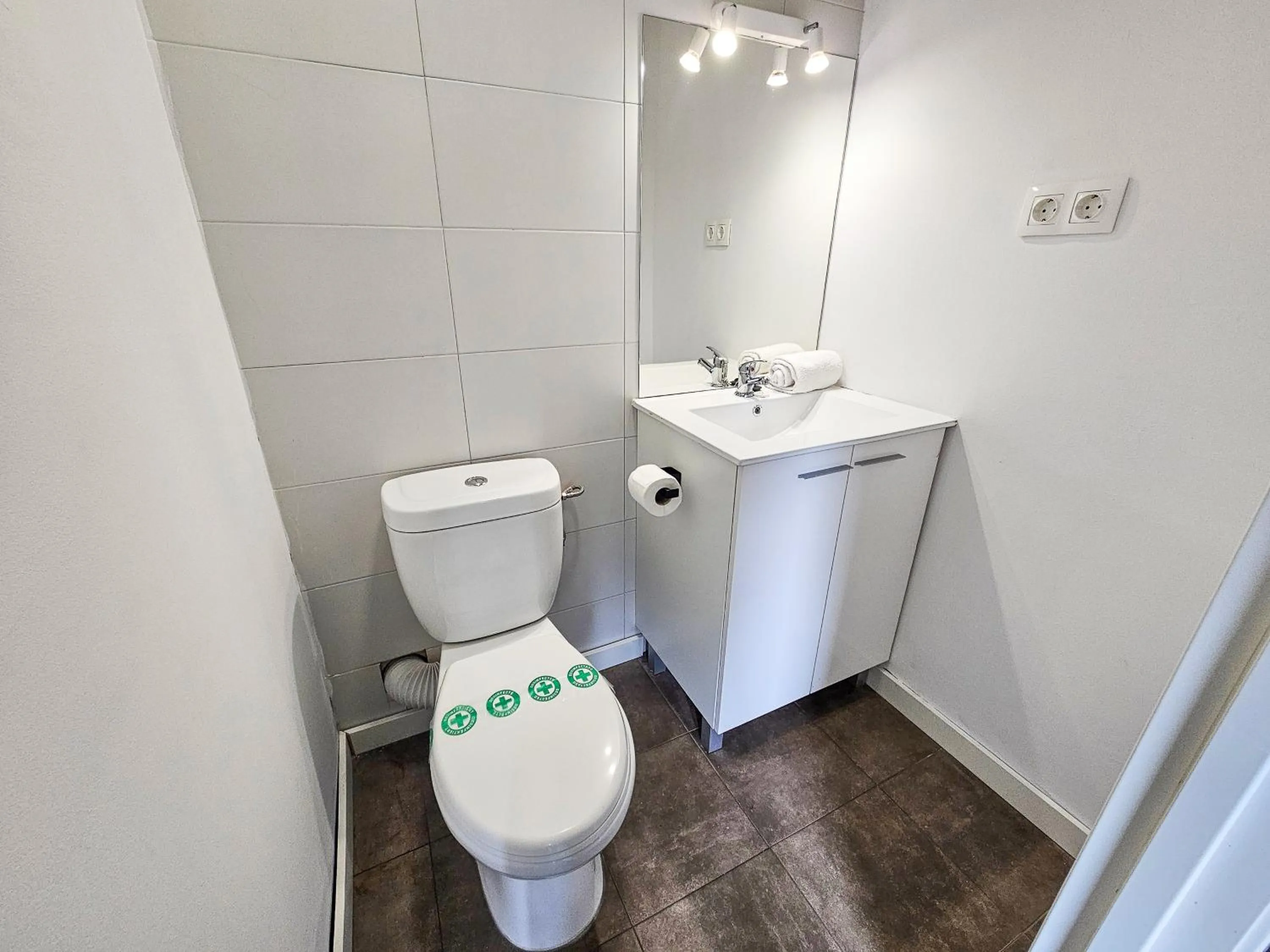 Toilet in SOLOPUENT Hotel Rural