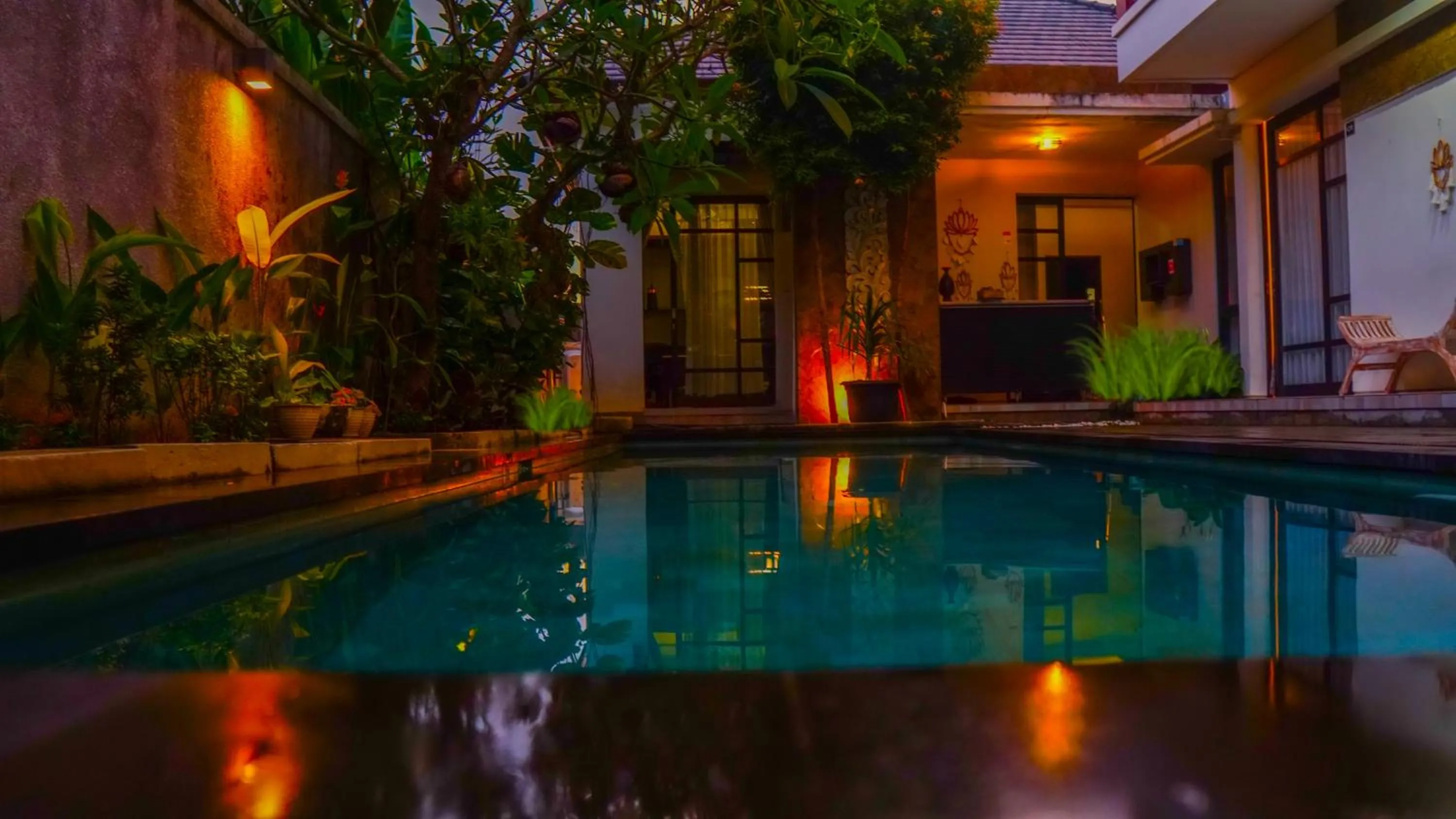 Swimming pool in Dirga's House Sanur View by EPS