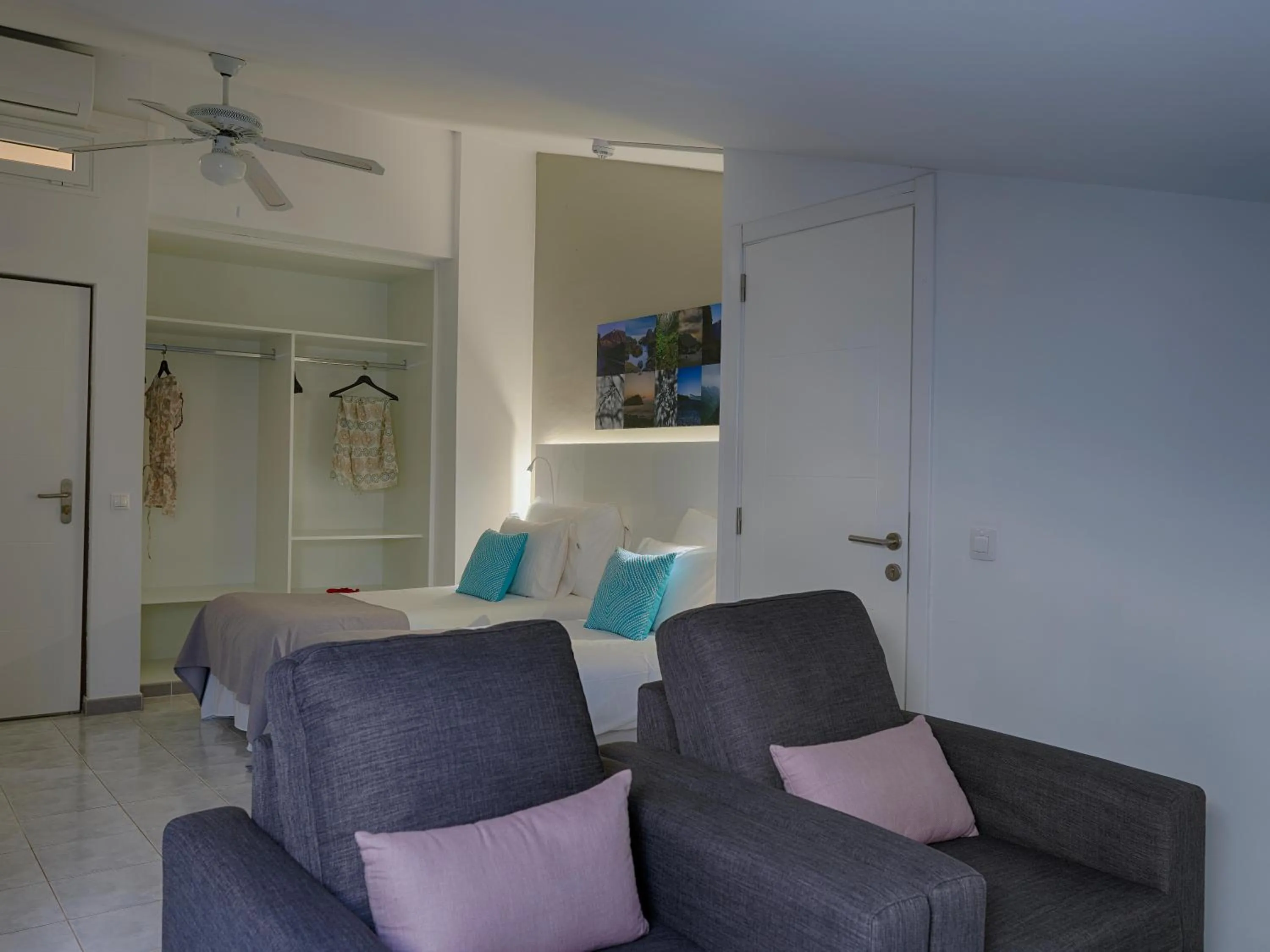 Photo of the whole room in Coral Compostela Beach Golf