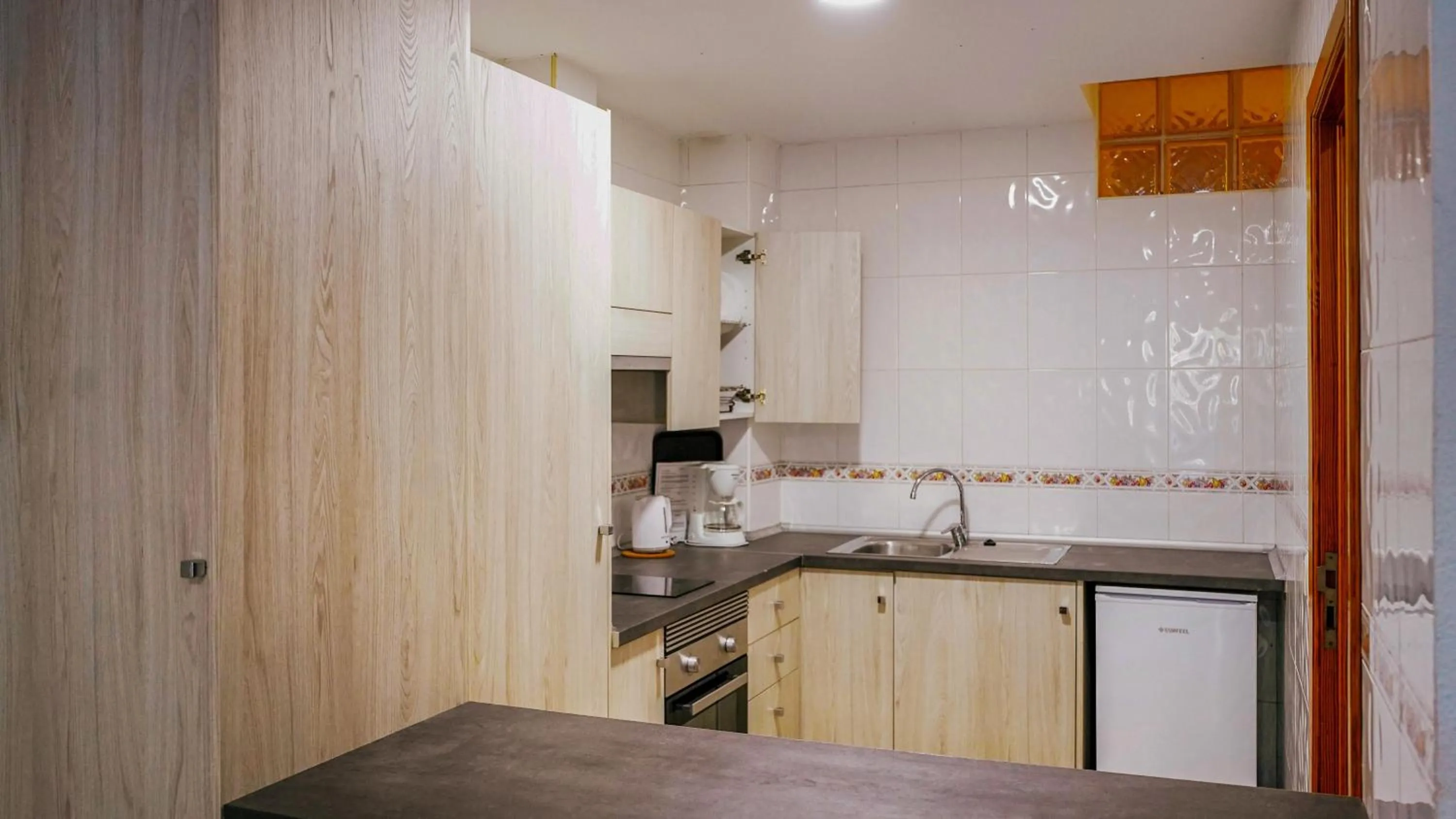 Photo of the whole room in Coral Compostela Beach Golf