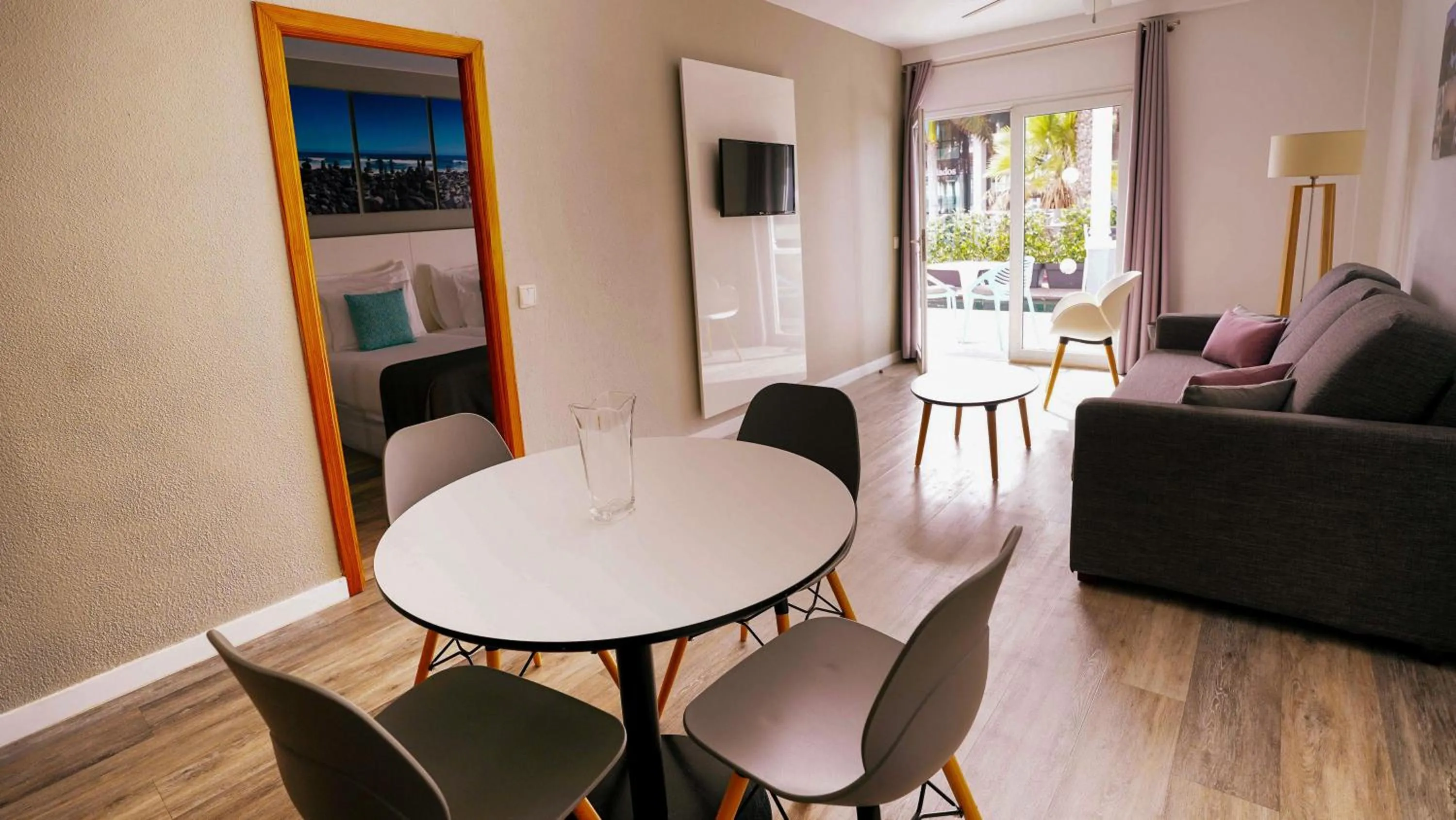 Photo of the whole room in Coral Compostela Beach Golf