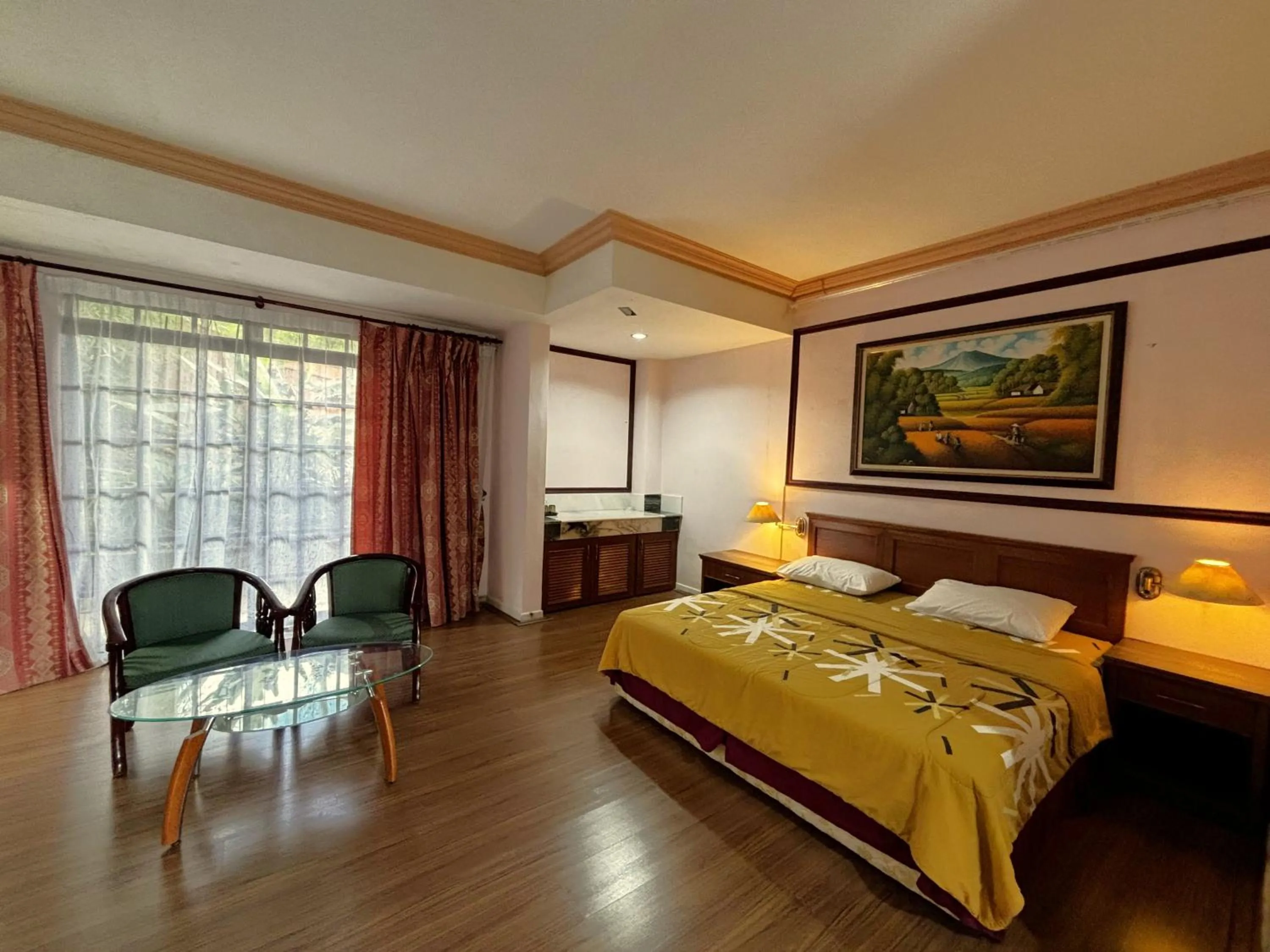 Bedroom, Bed in Cool Point Hotel