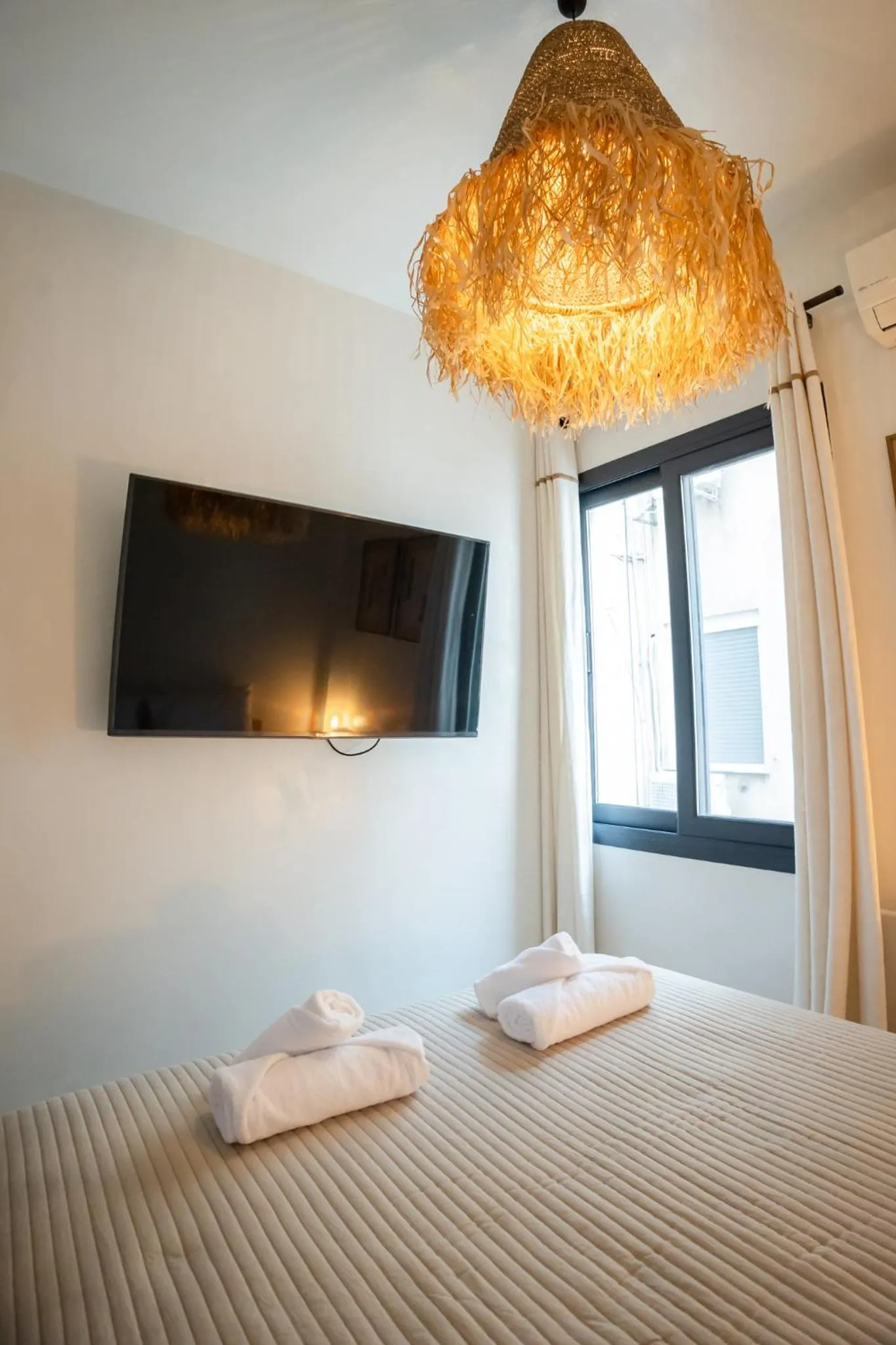 TV and multimedia, Bed in Jenny's Home Acropolis