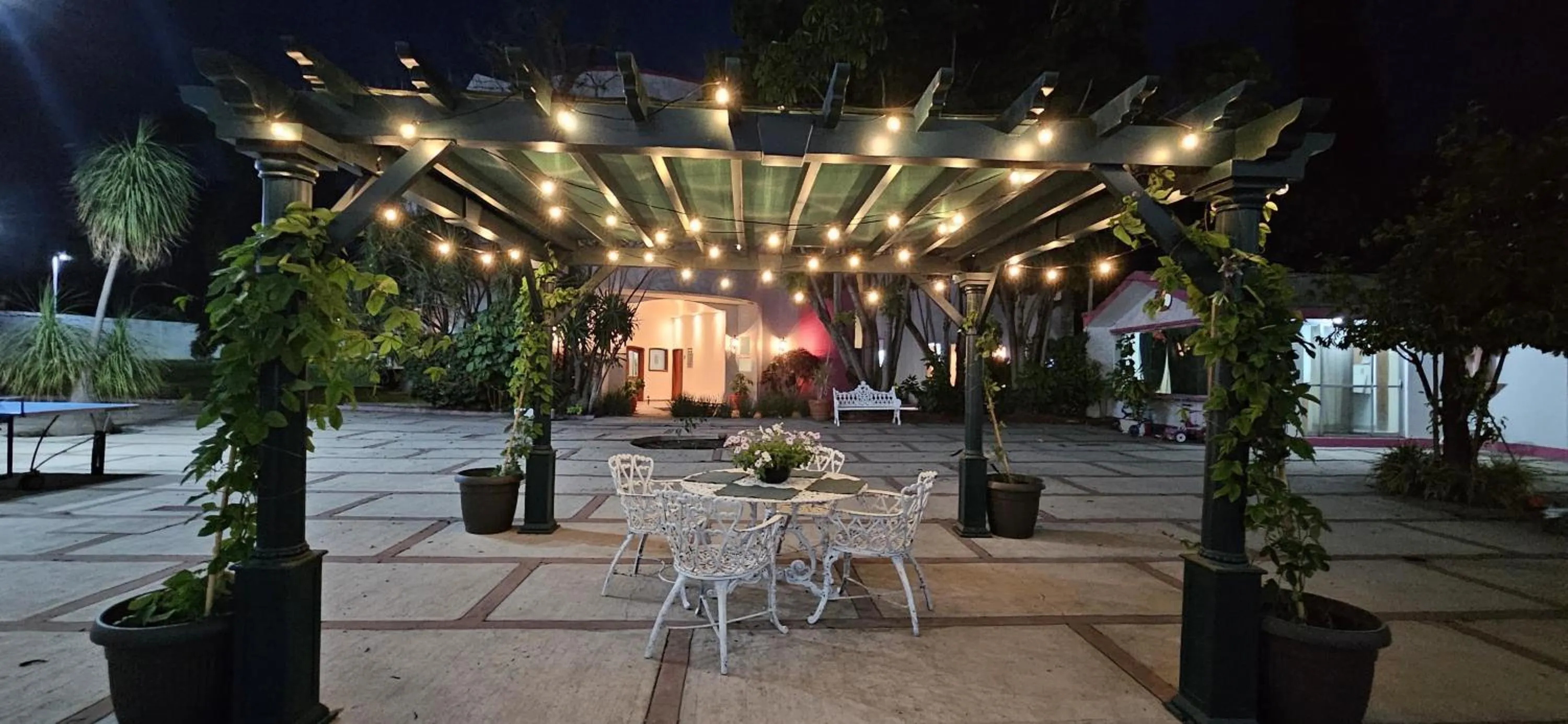 Patio in Hotel Hacienda del Rio Oaxtepec