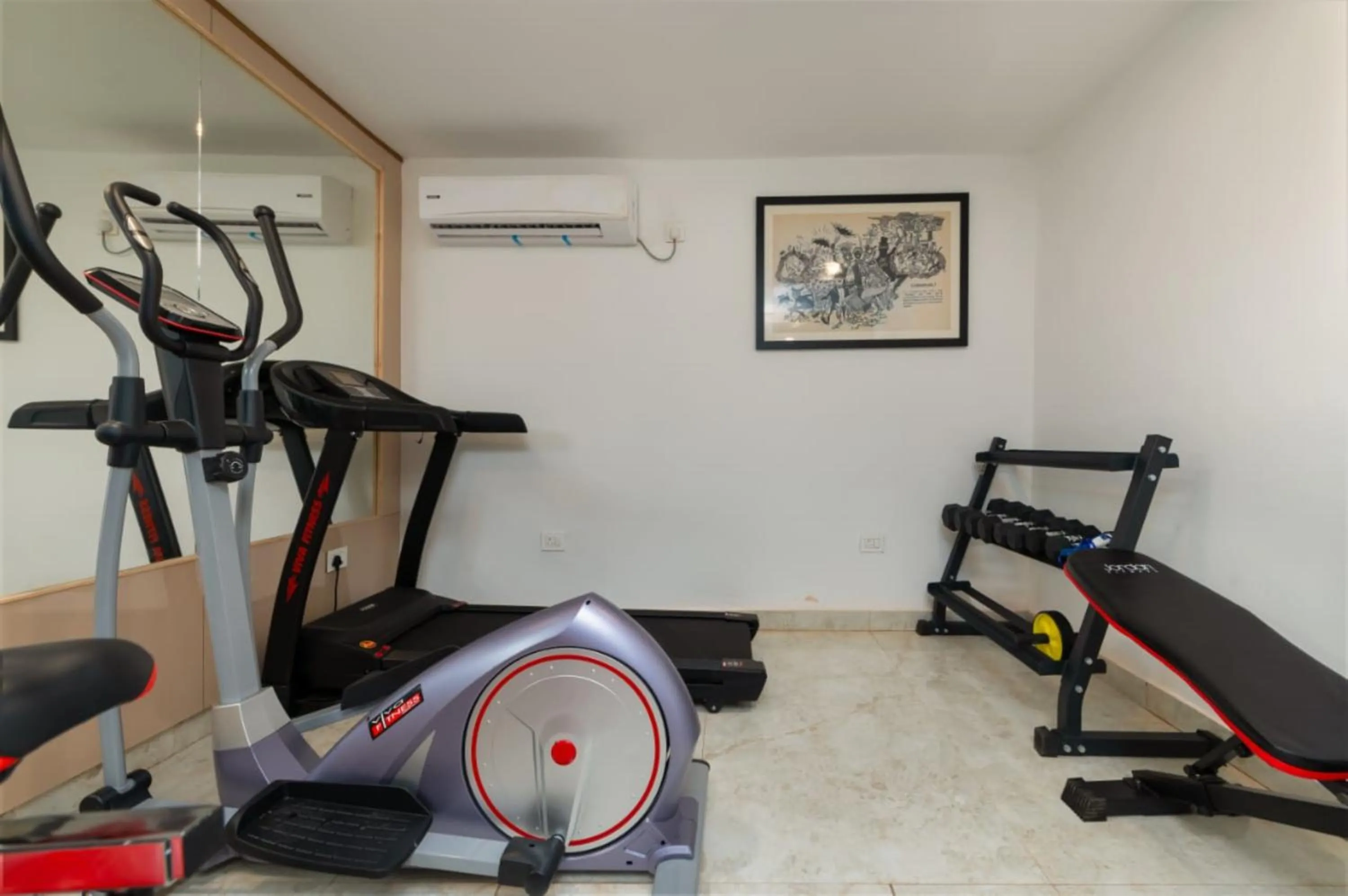 Fitness centre/facilities in Grand Continent Morjim