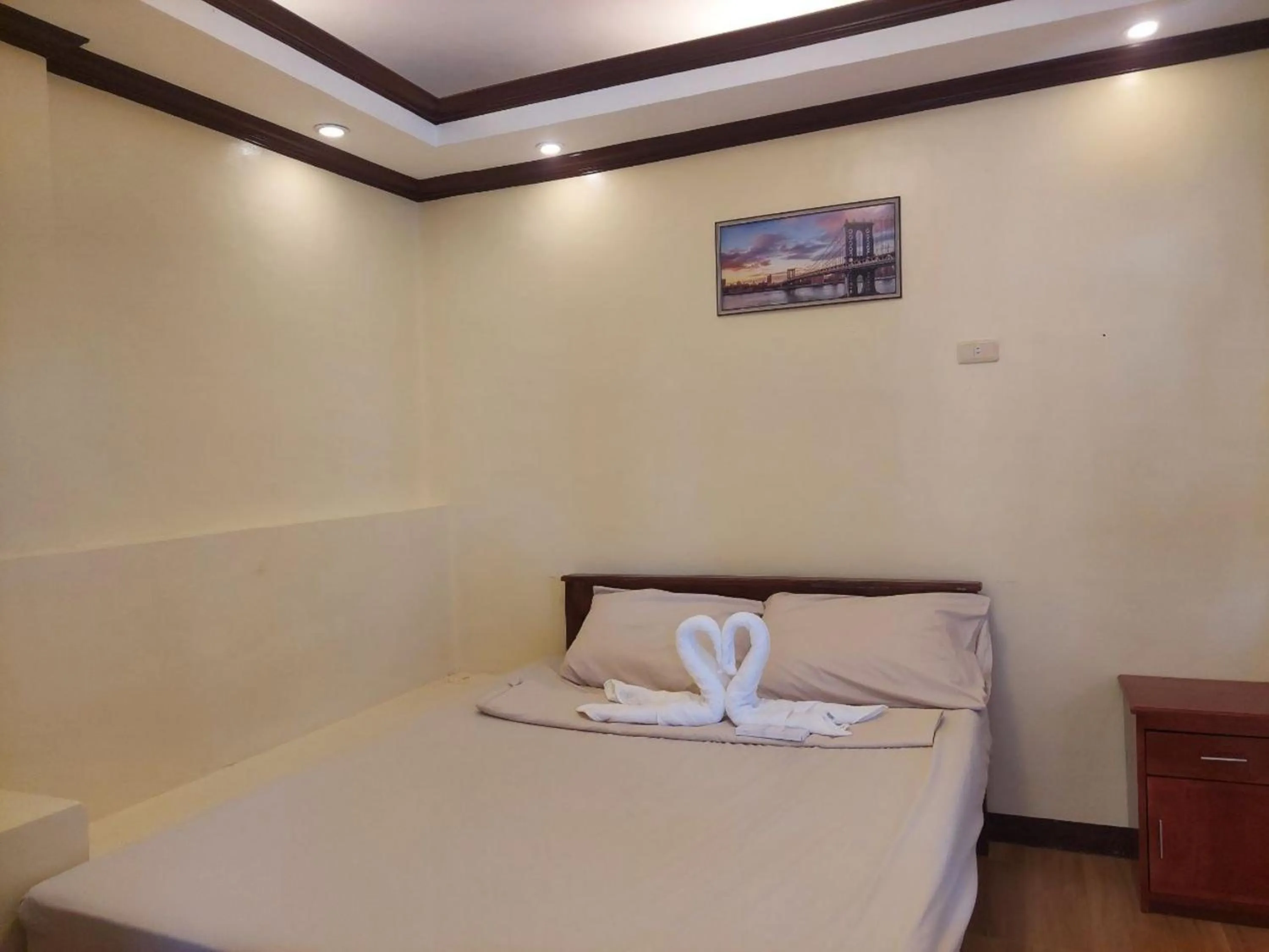 Photo of the whole room, Bed in Simala Retreat Resort Cebu