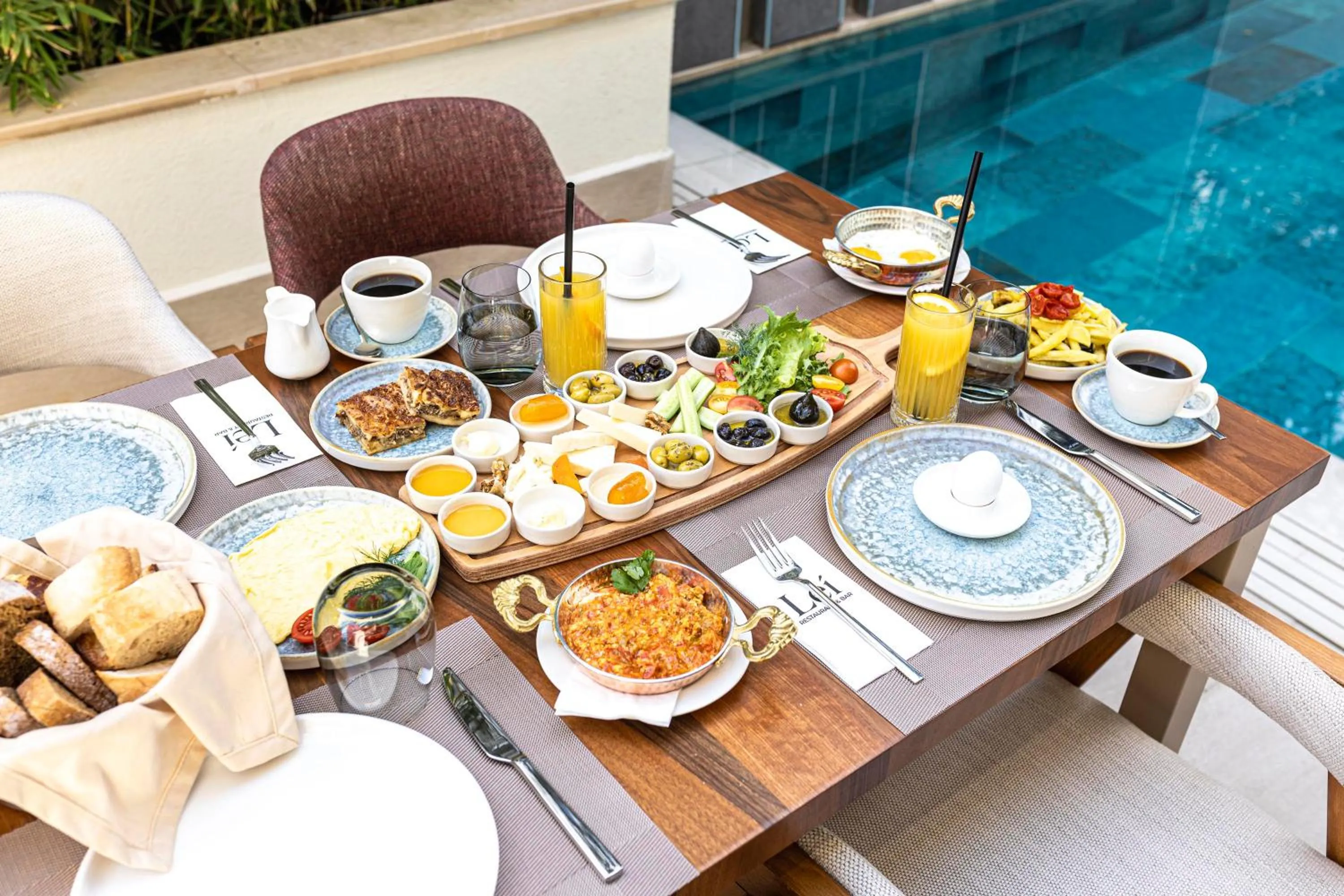 Breakfast in Lei Hotel