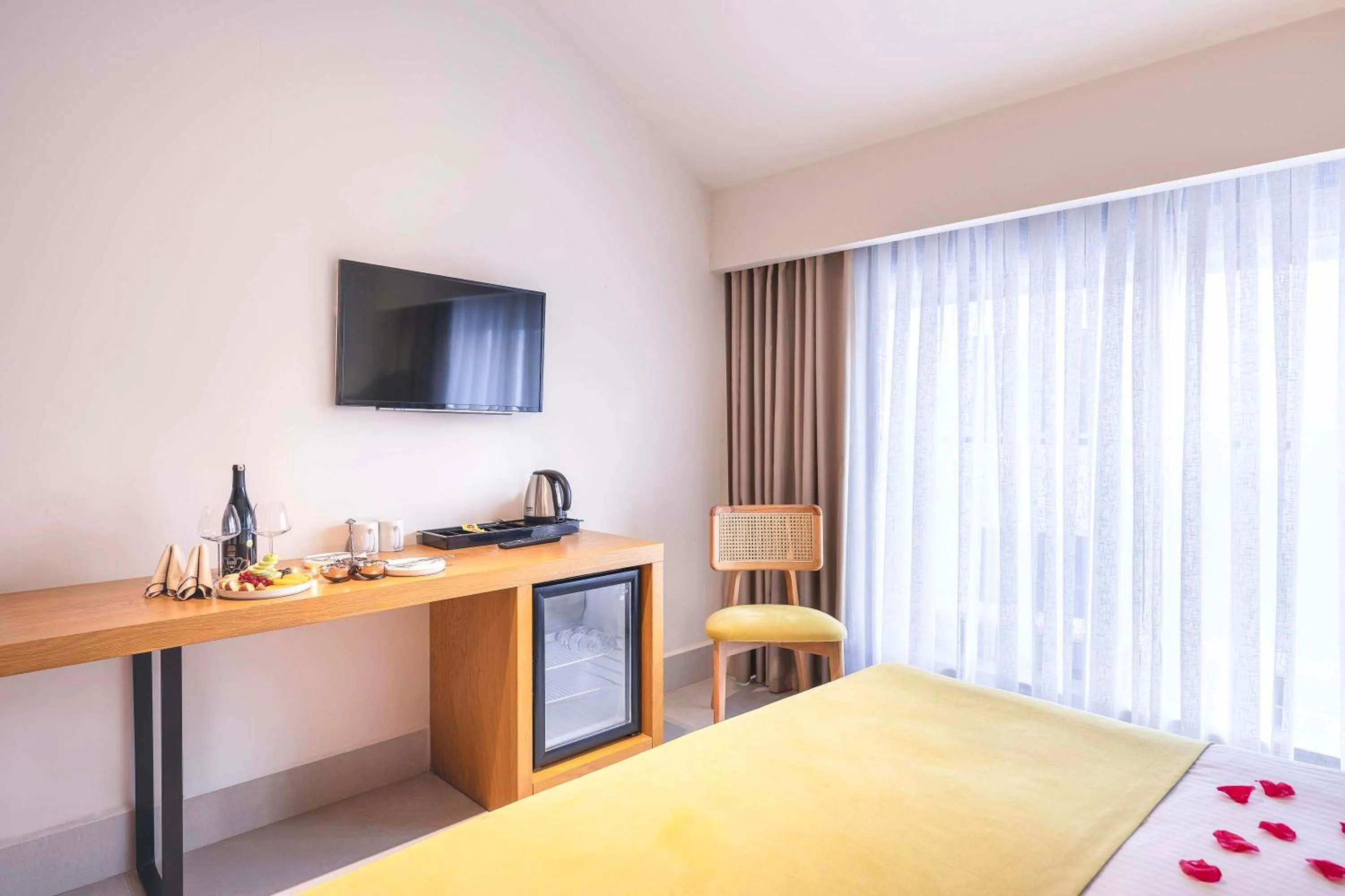 TV and multimedia, Bed in Lei Hotel