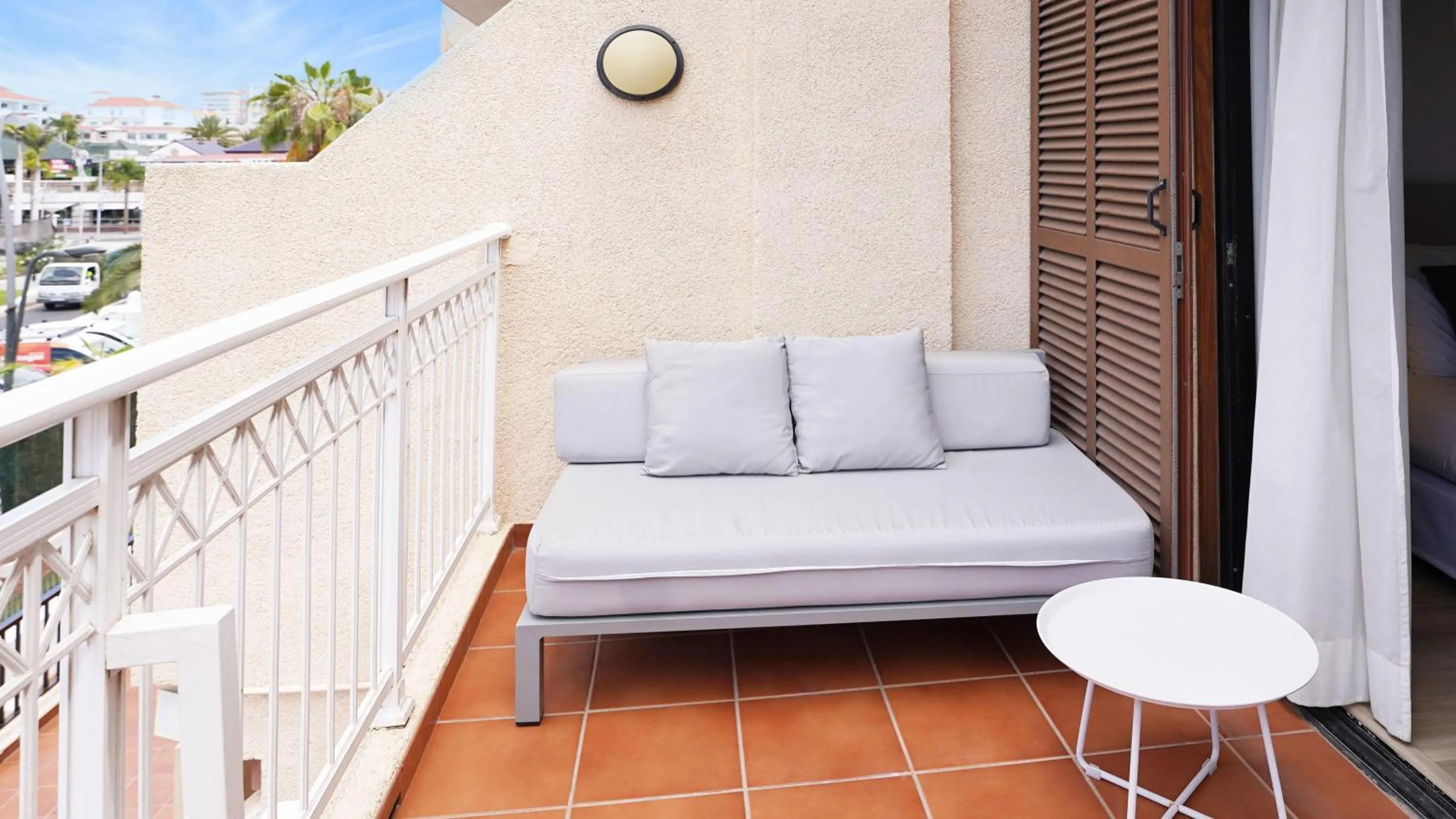 Photo of the whole room in Coral Compostela Beach