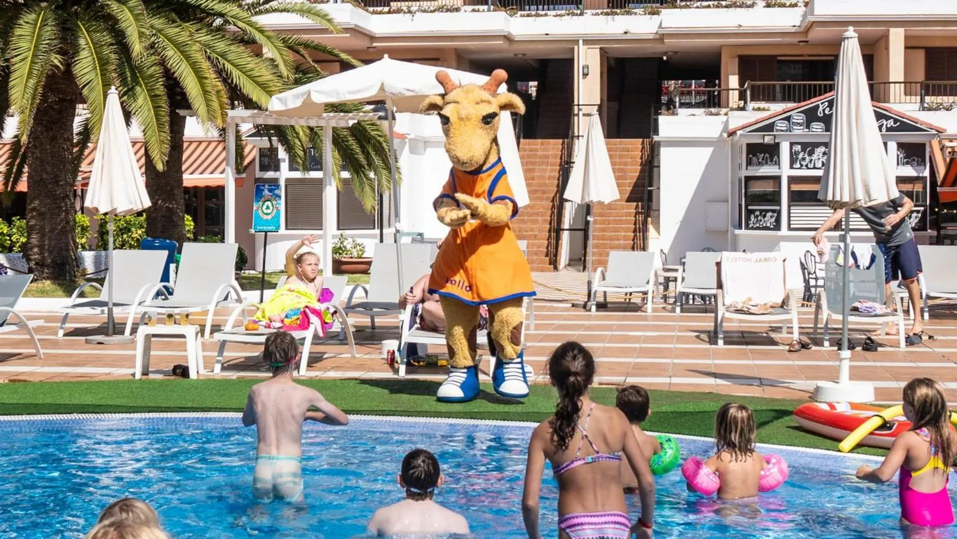 Swimming pool in Coral Compostela Beach