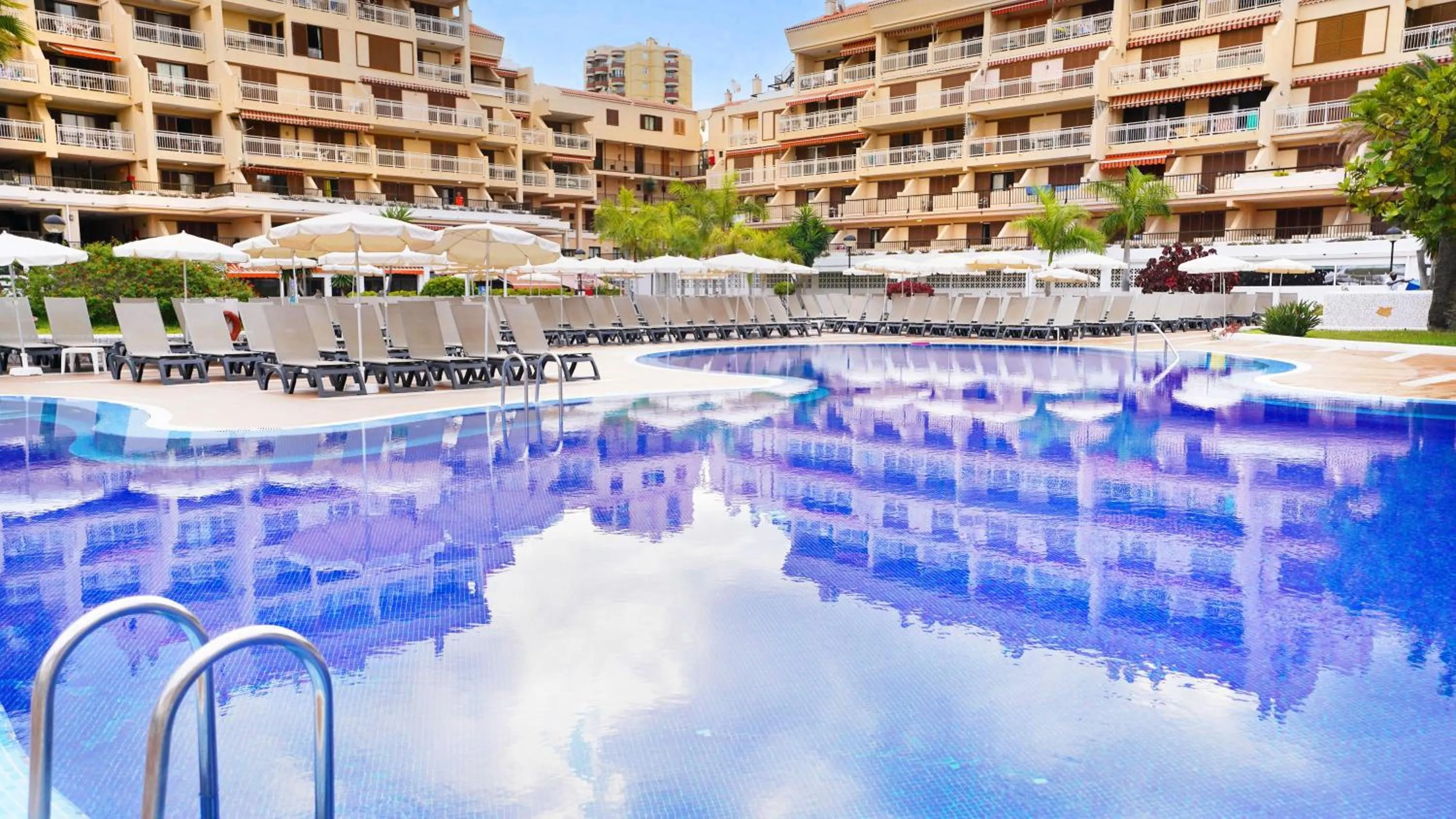 Swimming pool in Coral Compostela Beach