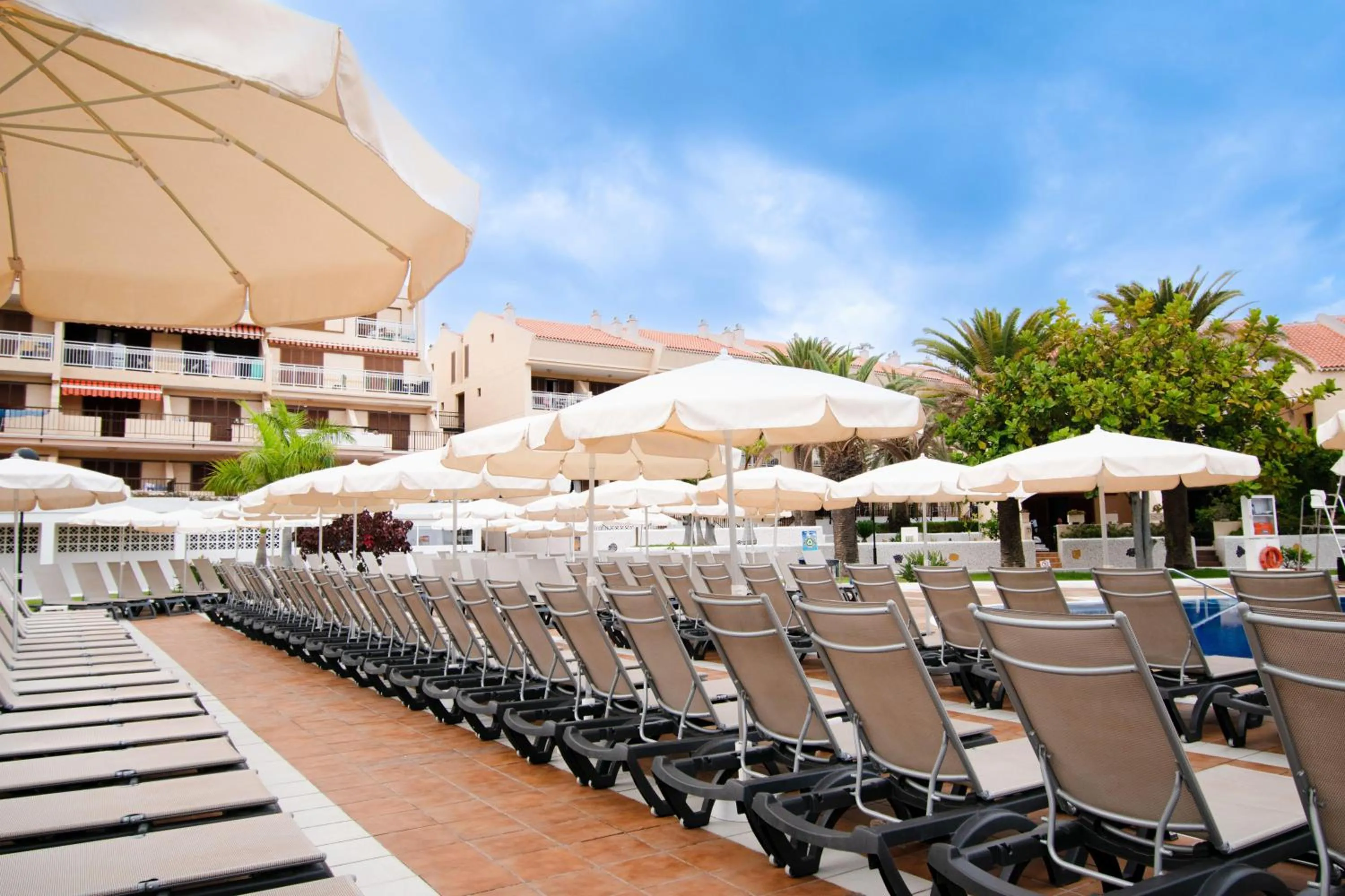 Swimming pool in Coral Compostela Beach
