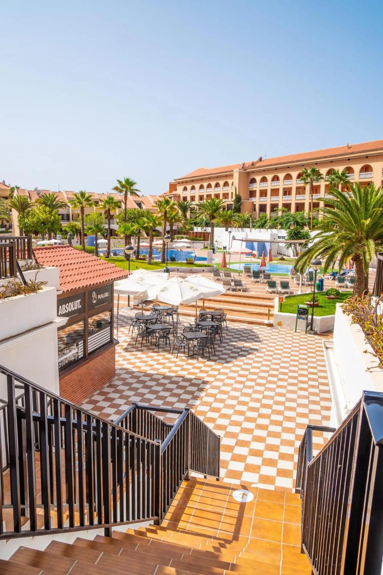 Property building in Coral Compostela Beach