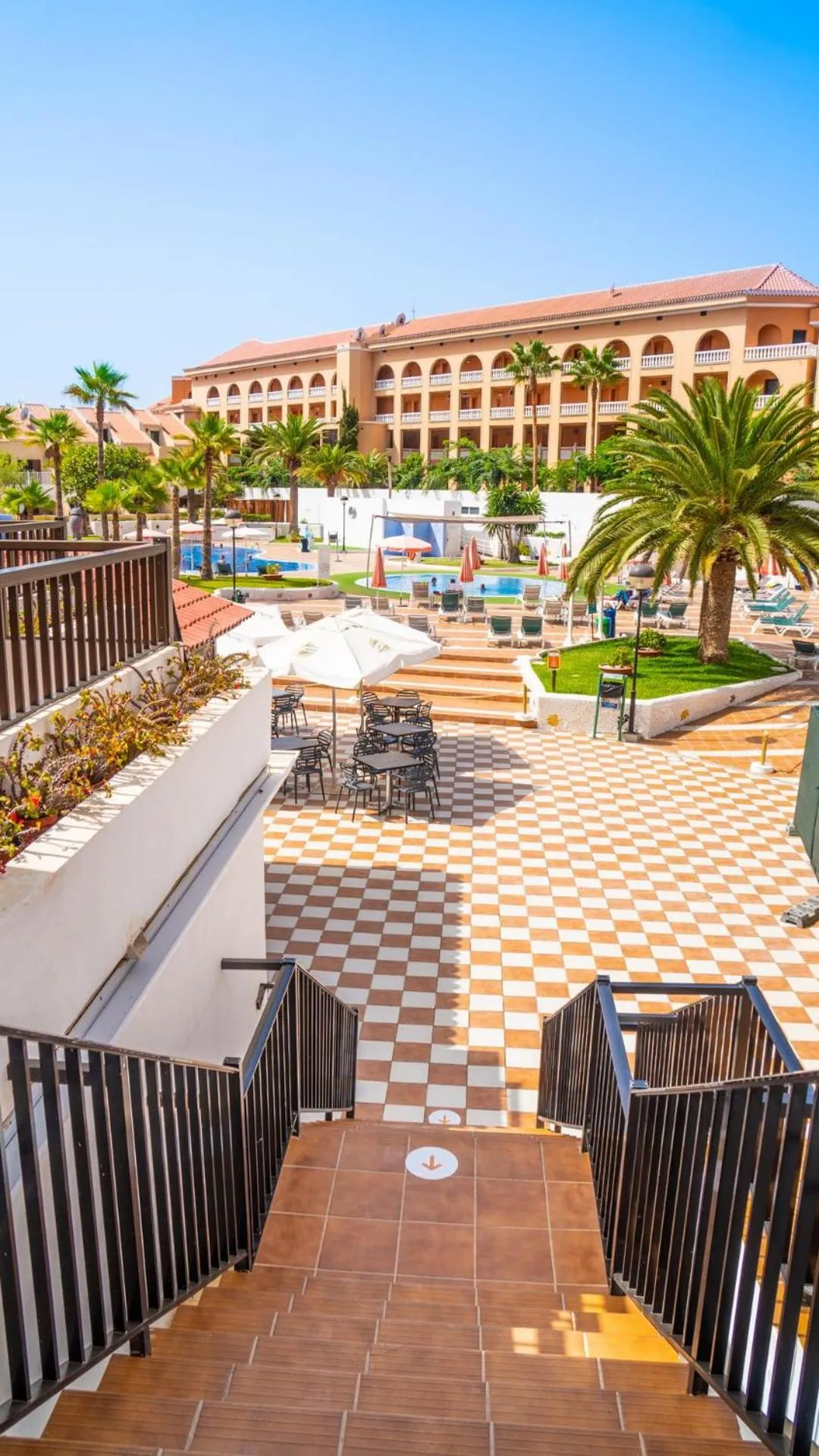 Property building in Coral Compostela Beach