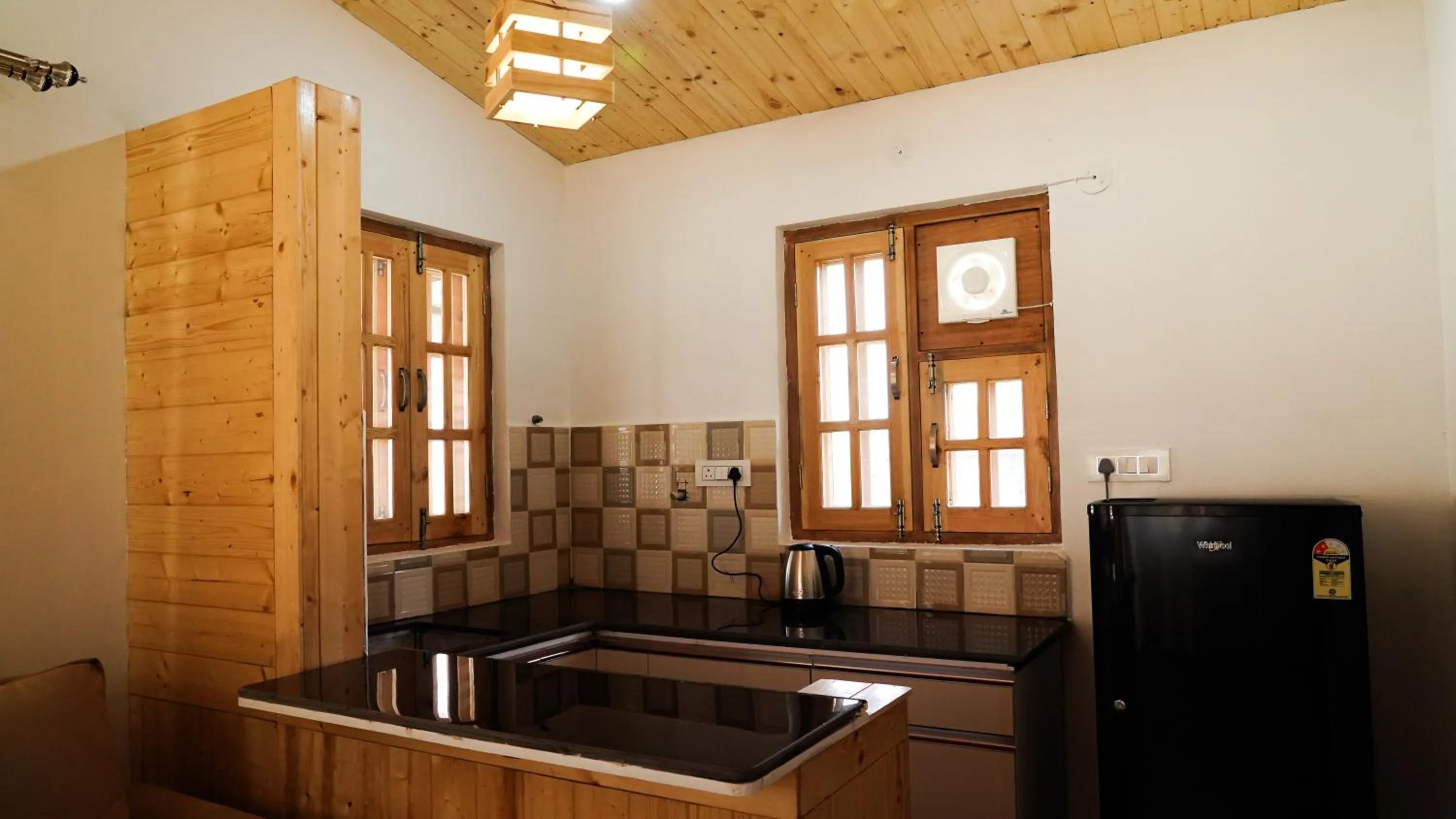 Kitchen or kitchenette in Saanjh Cottages
