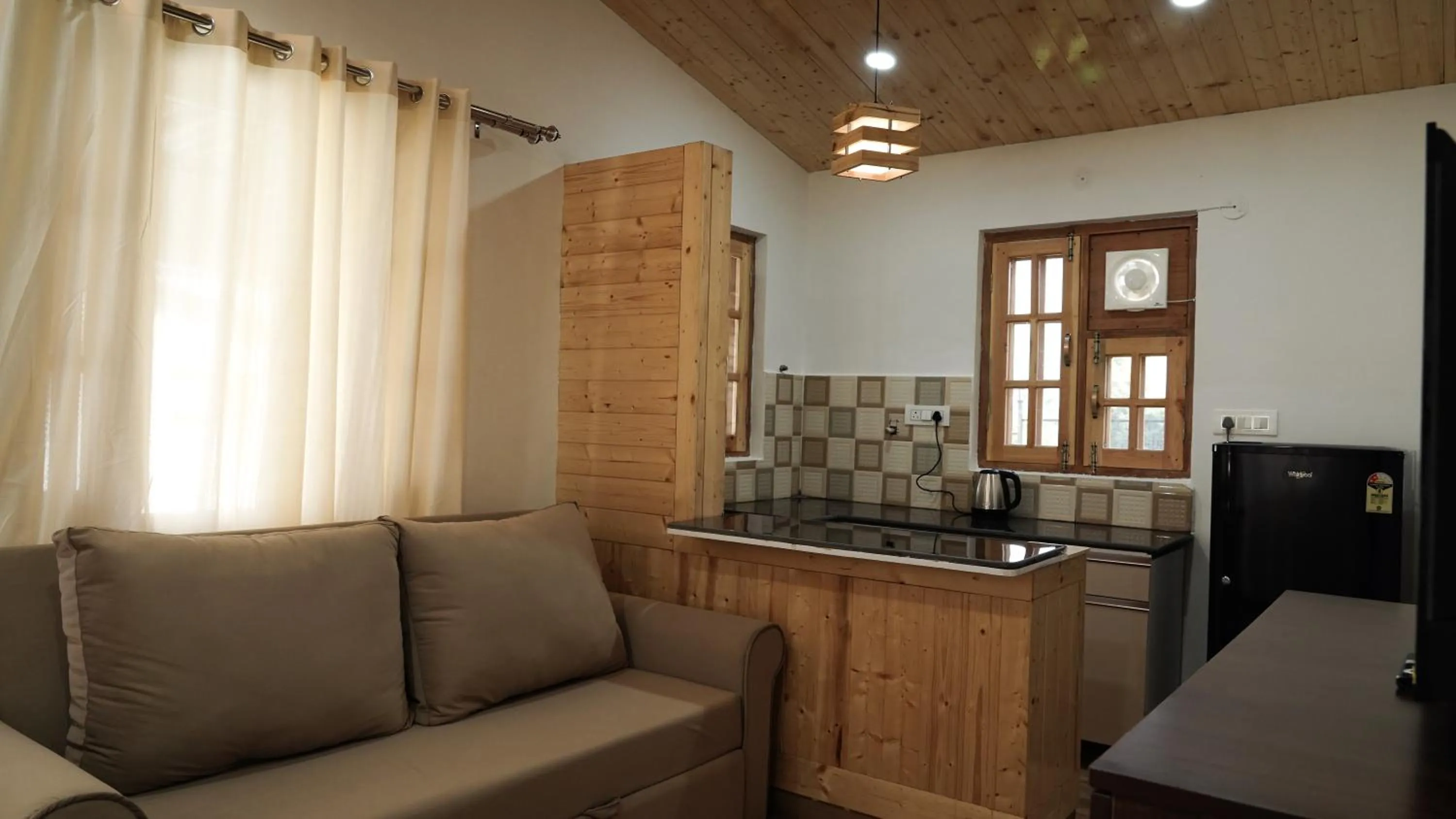 Coffee/tea facilities in Saanjh Cottages