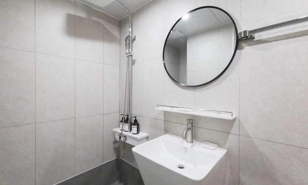 Bathroom in JECHEON No 25 HOTEL