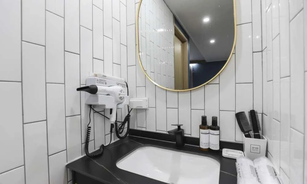 Bathroom in JECHEON No 25 HOTEL