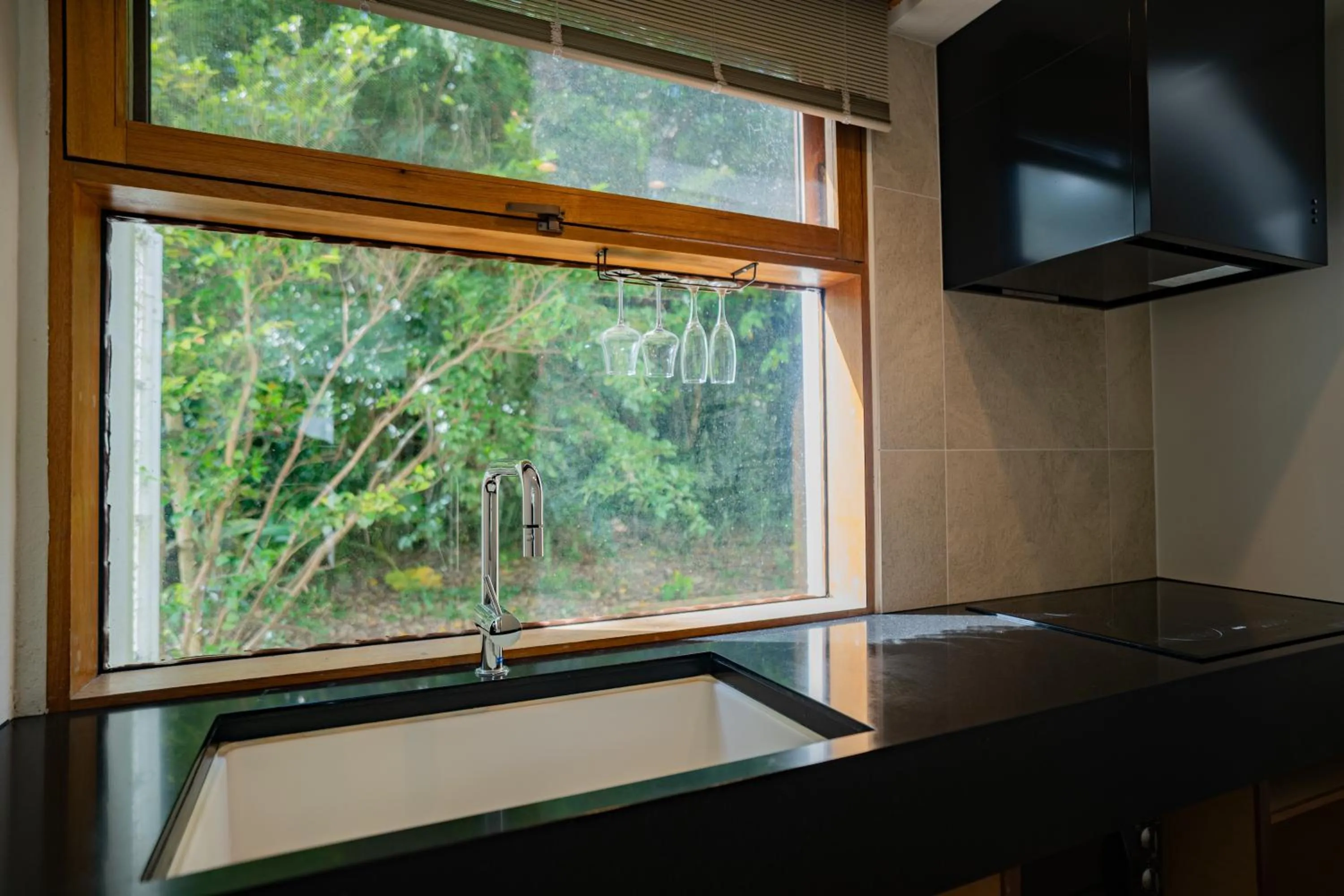 Kitchen or kitchenette in Secret Villas by Relapool