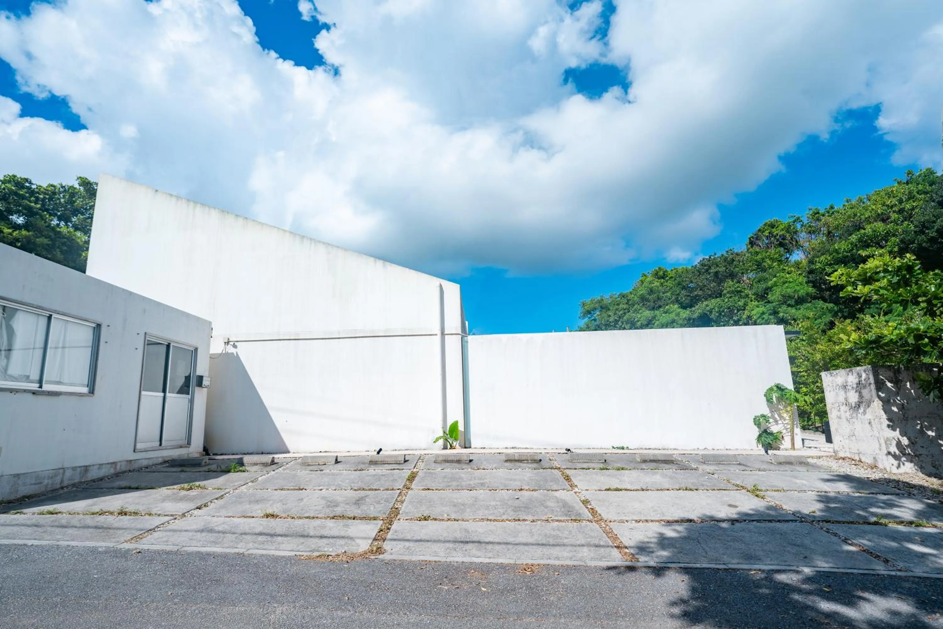 Parking in Secret Villas by Relapool