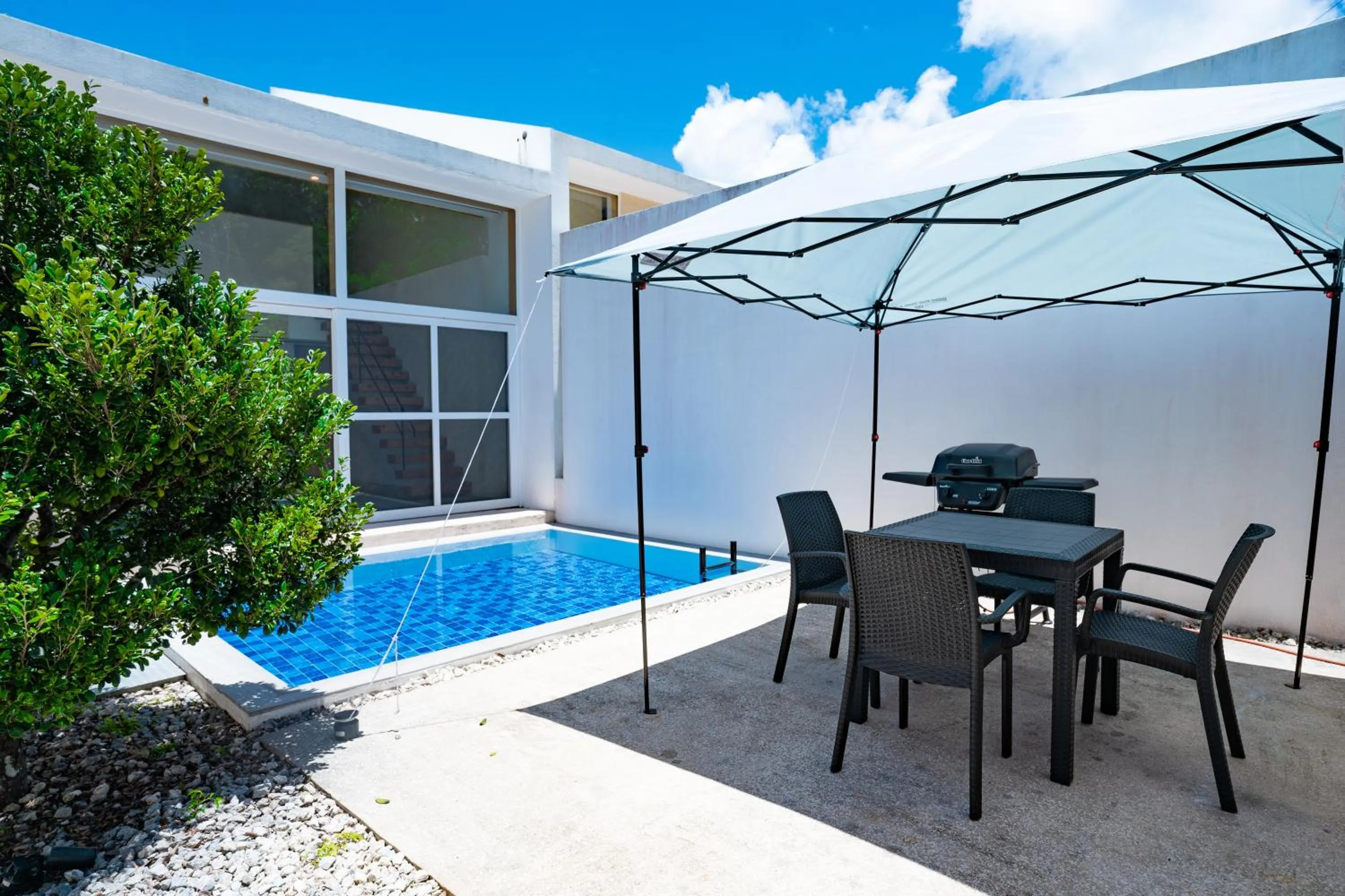 BBQ facilities in Secret Villas by Relapool