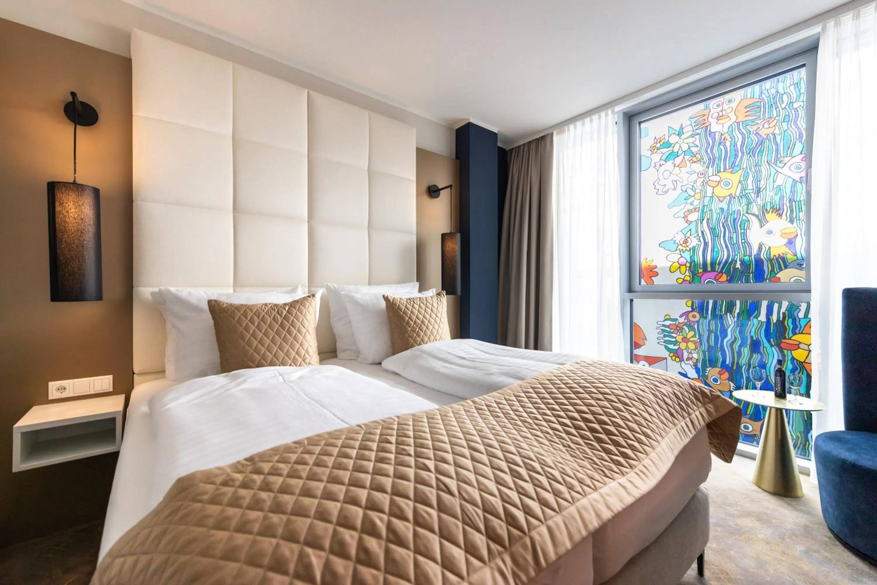 Bed in Best Western Premier Royal Blue - Adult only