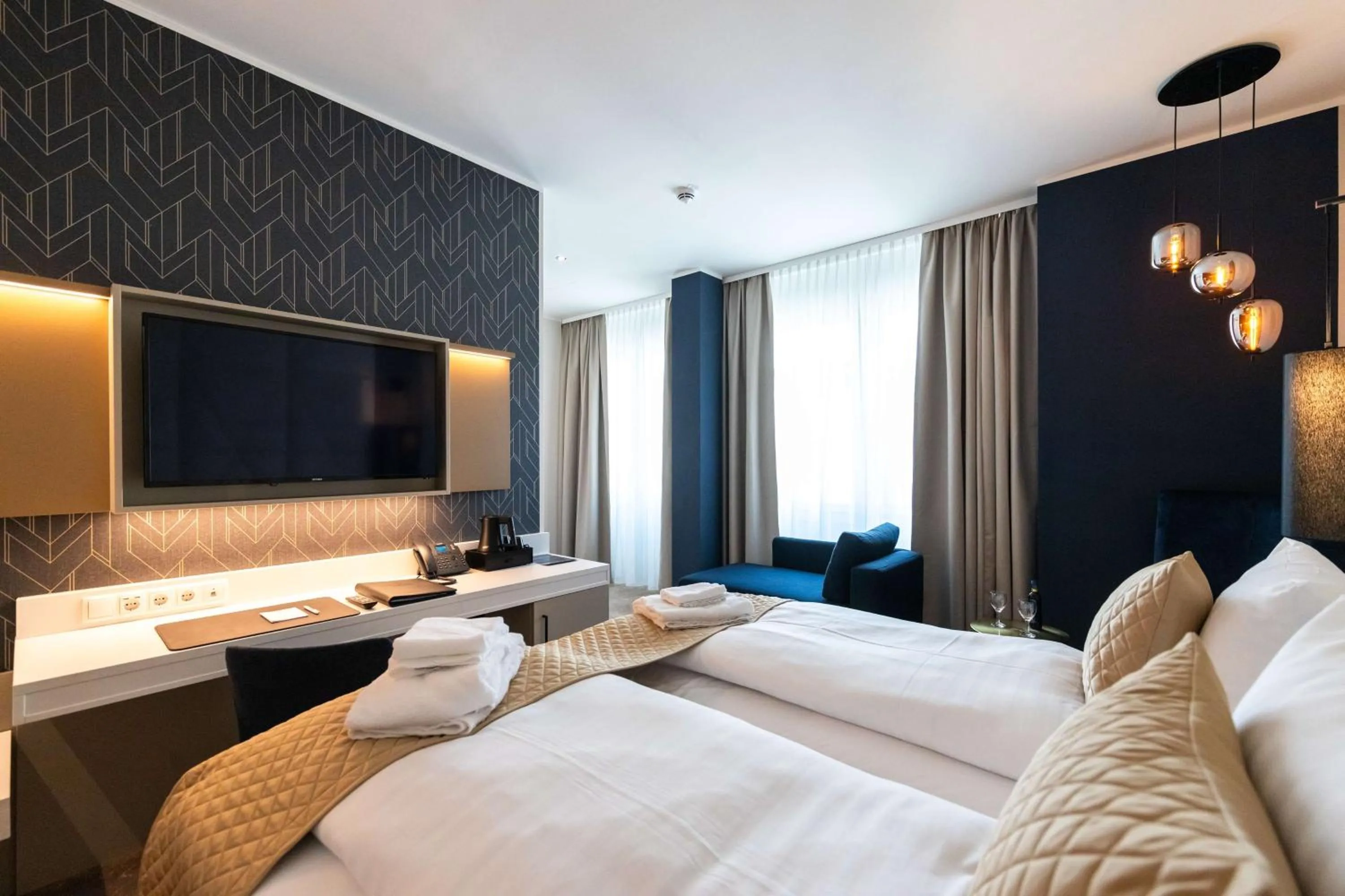 Bedroom, Bed in Best Western Premier Royal Blue - Adult only