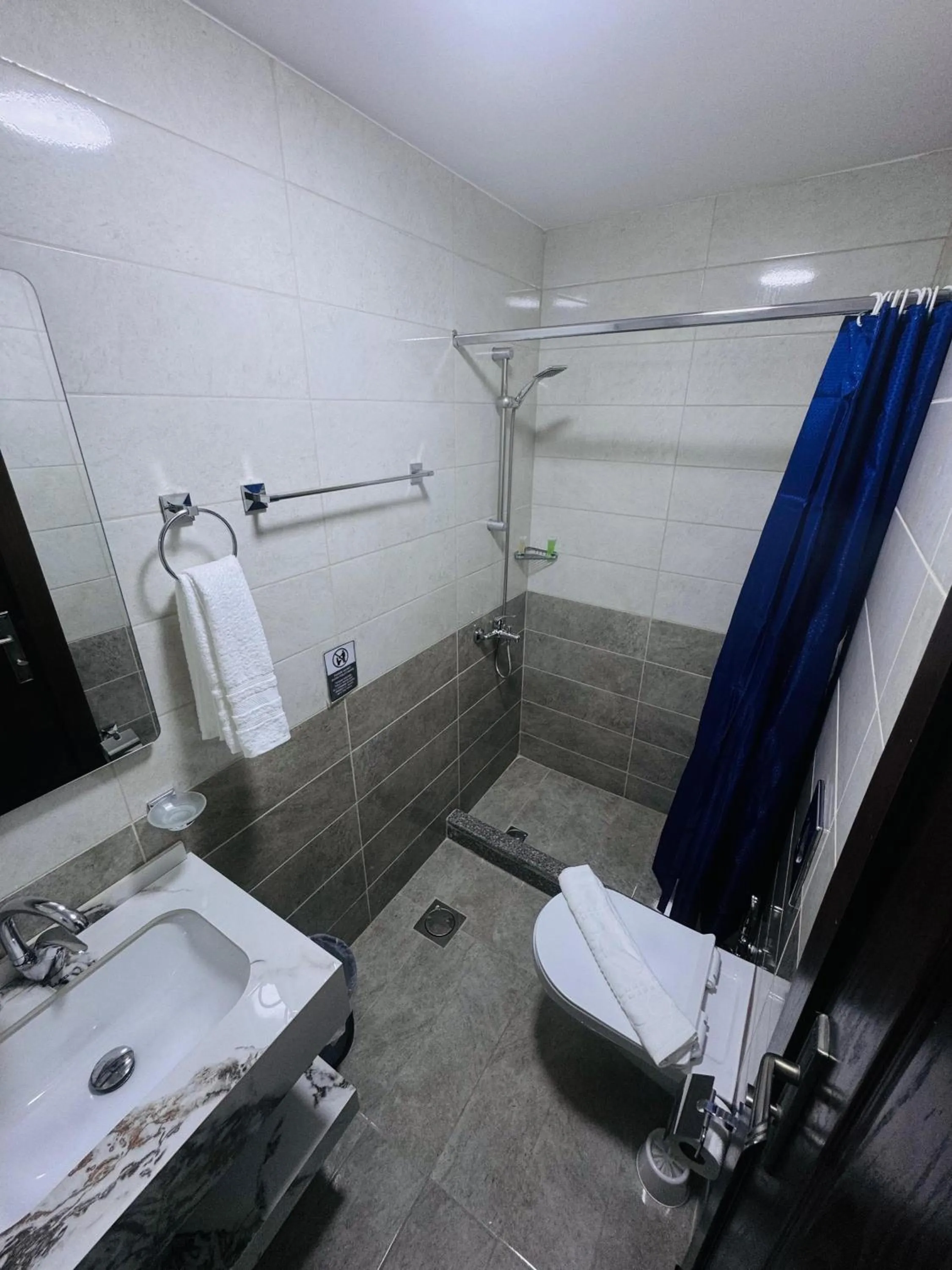 Bathroom in Marsa City Hotel