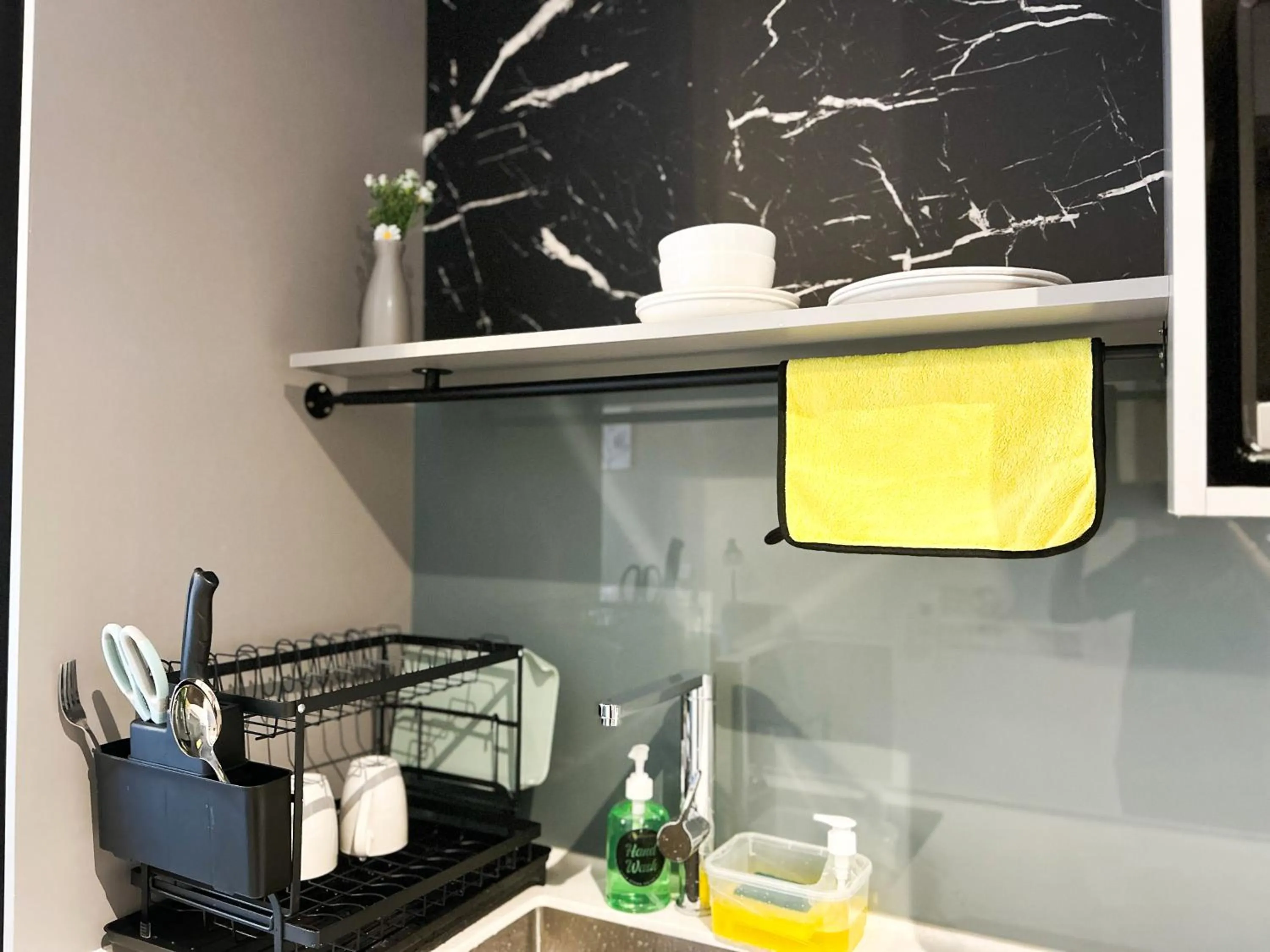 Mossaz by Manhattan Group