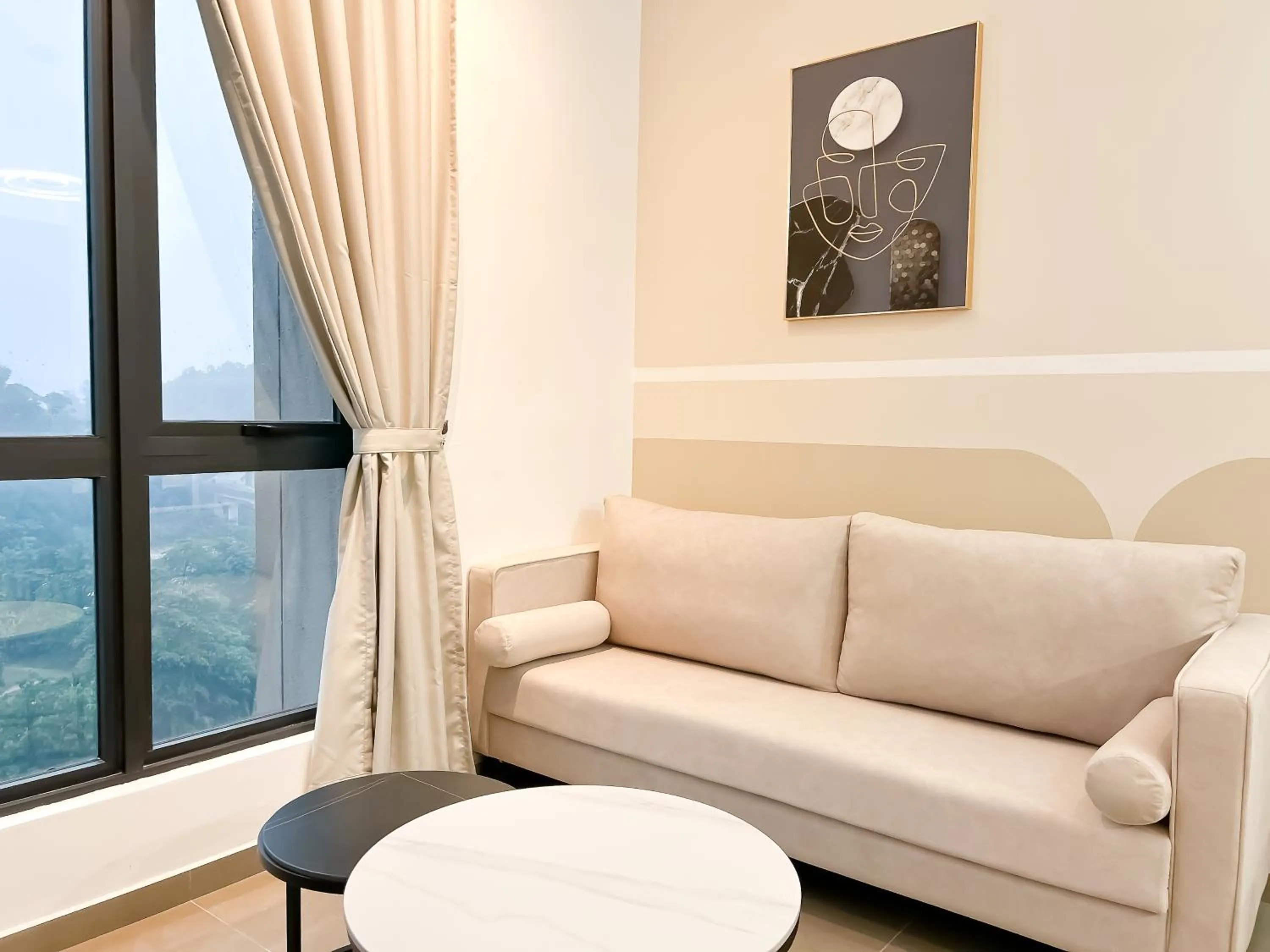 Mossaz by Manhattan Group