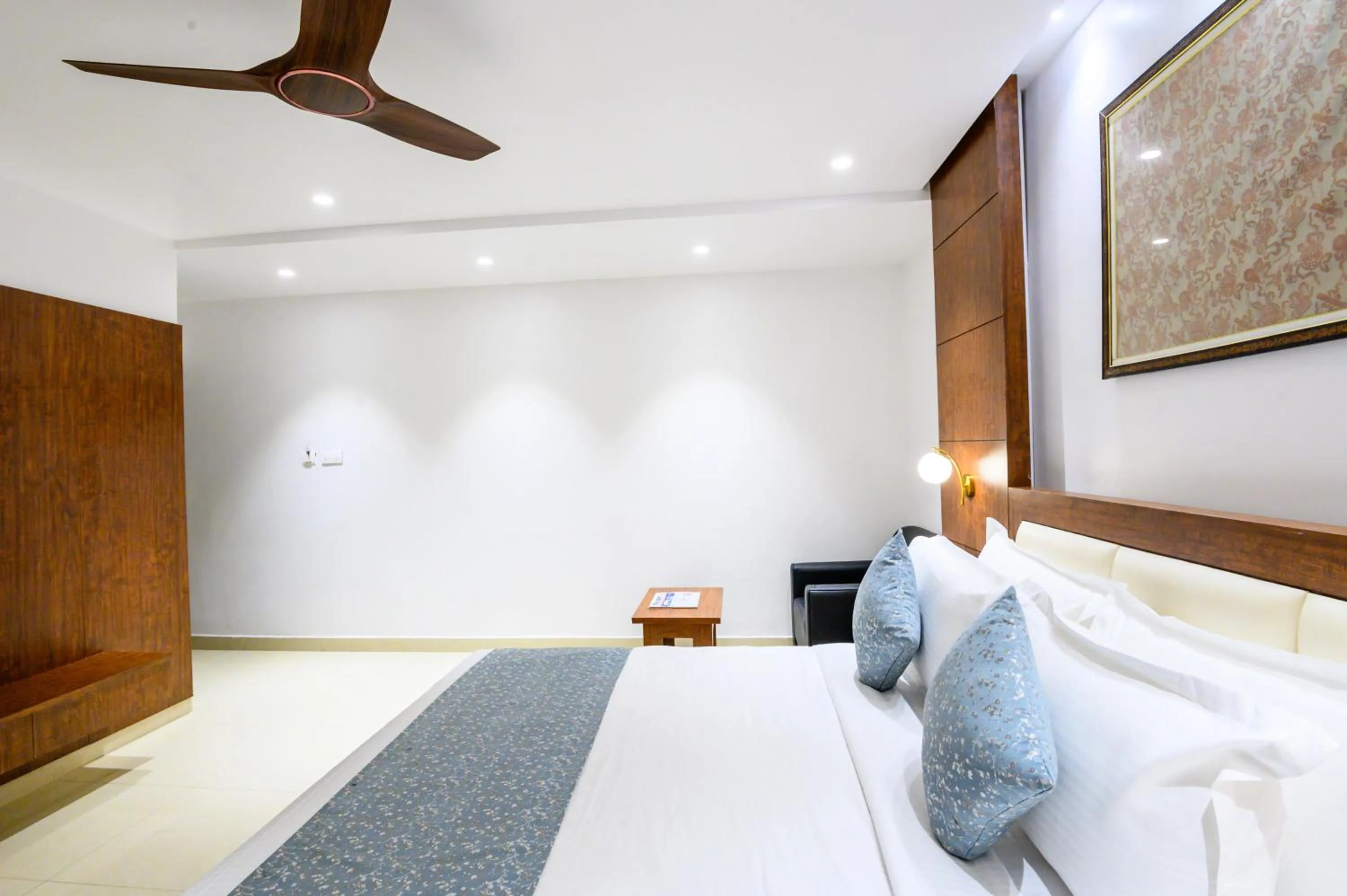 Bed in Biznotel by Pride, Deoghar