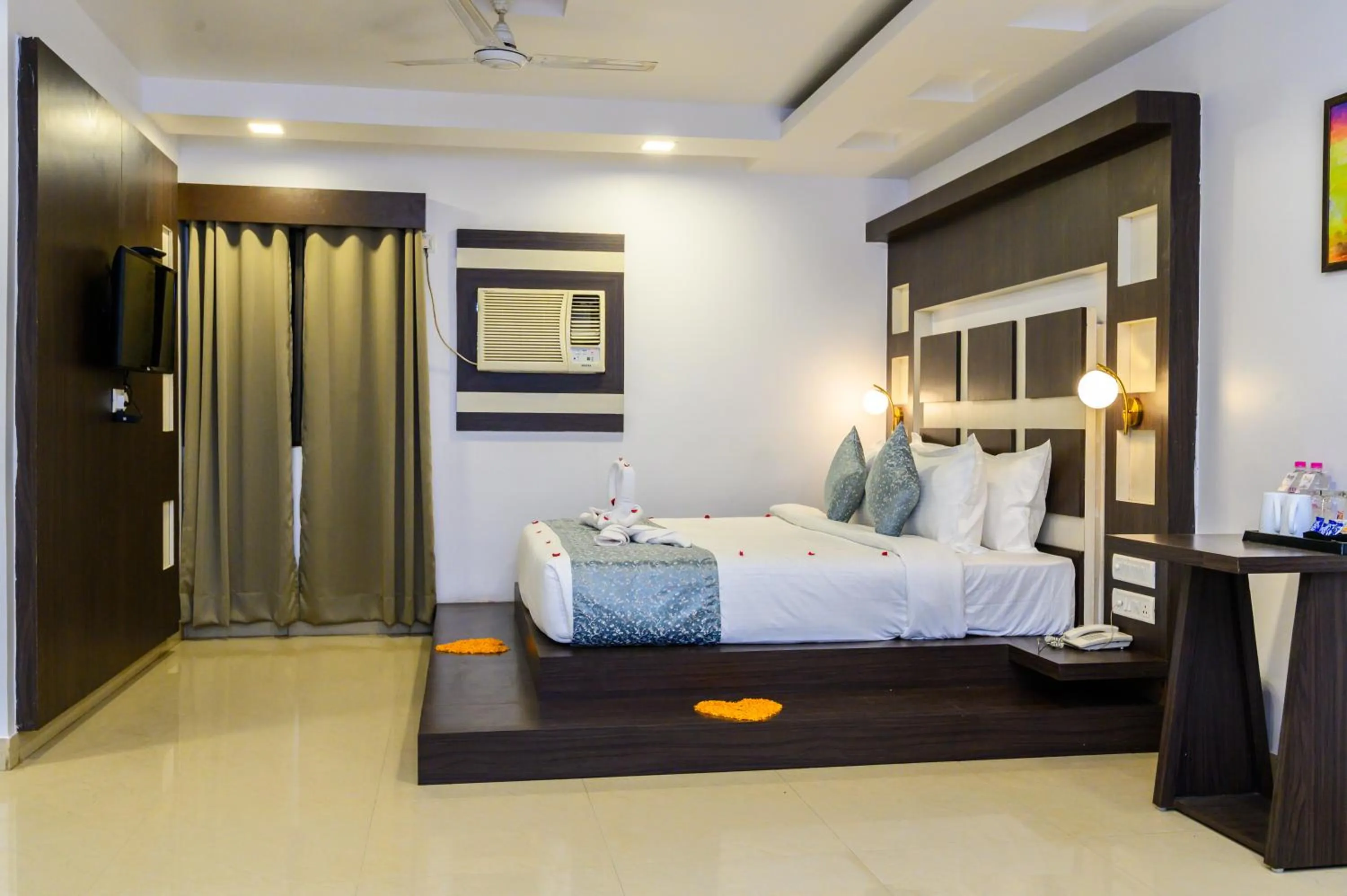 Bed in Biznotel by Pride, Deoghar