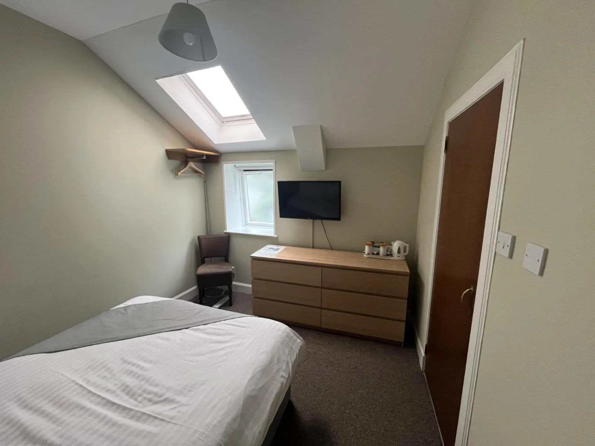 Bed in The Strathearn Hotel