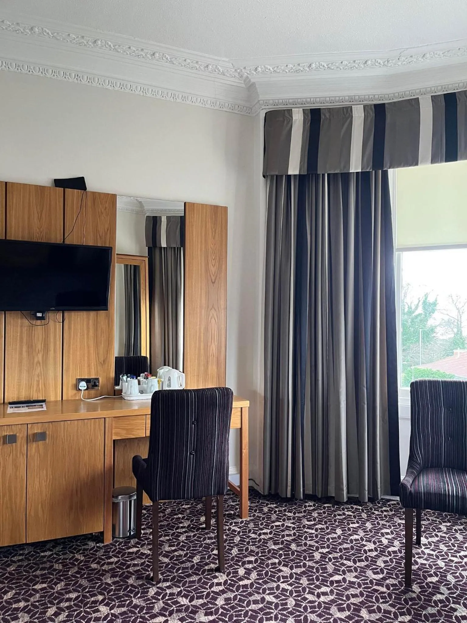 TV and multimedia in The Strathearn Hotel