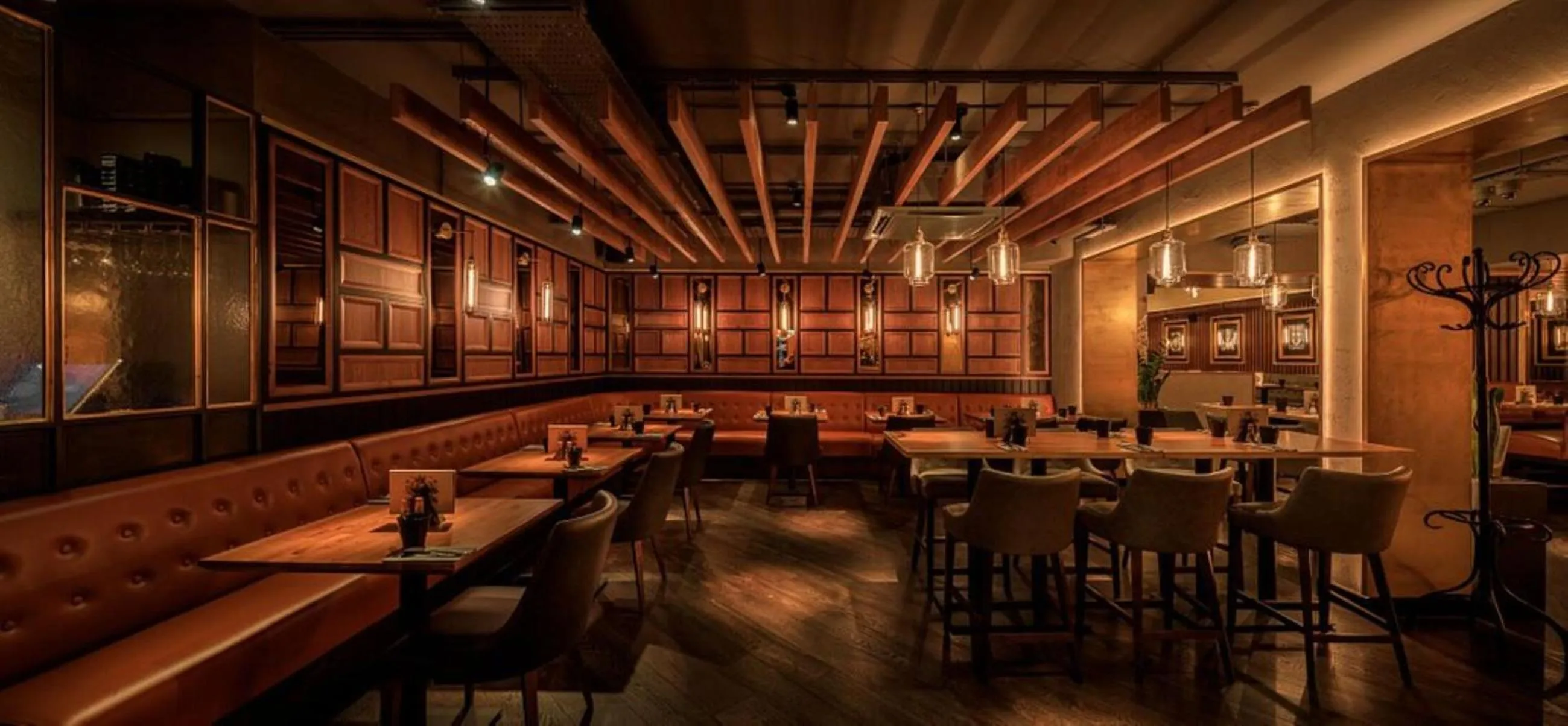 Restaurant/places to eat in Covent Garden 2BR - Urban Chic Apartment