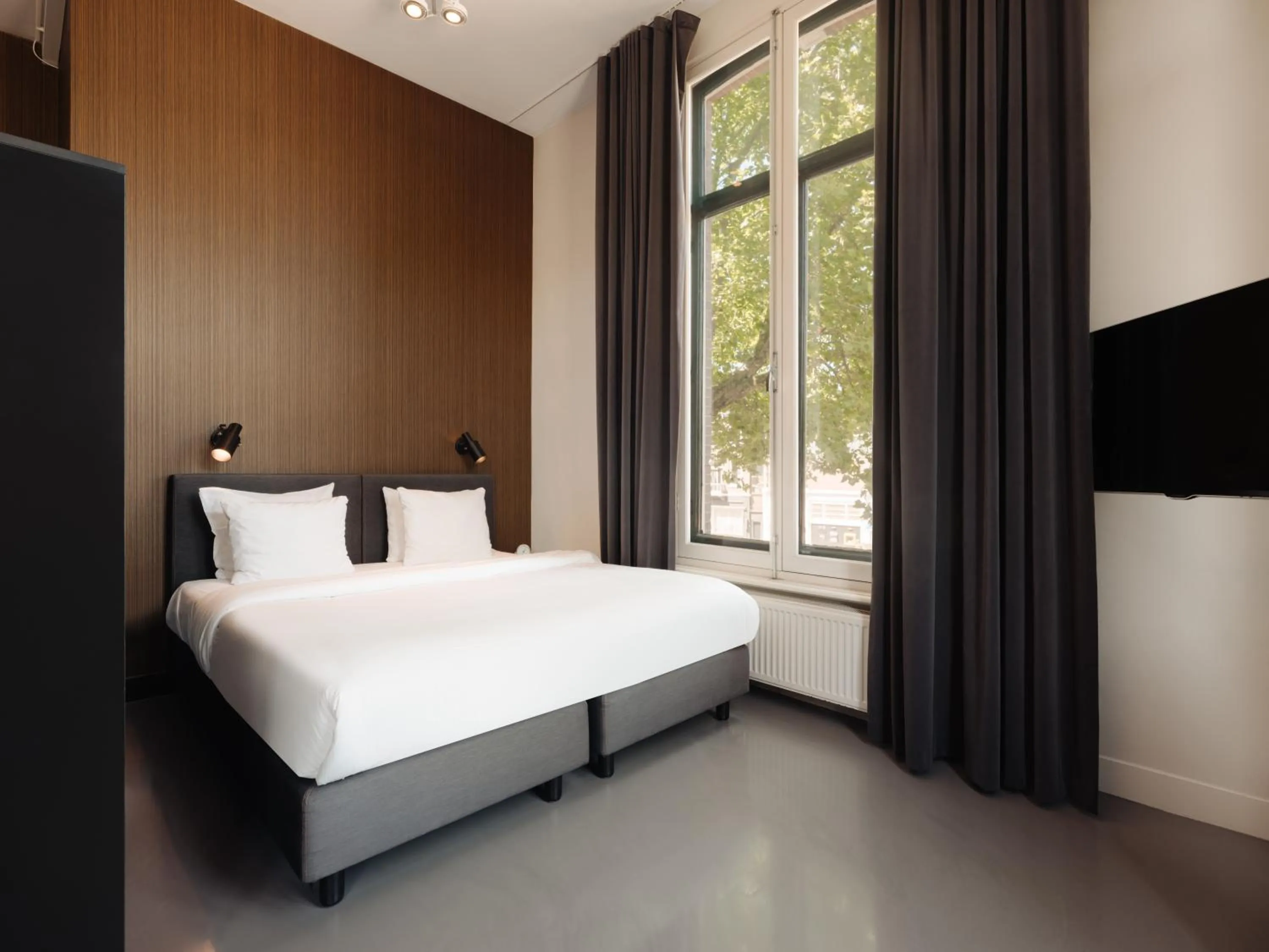 Bed in Hotel V Frederiksplein