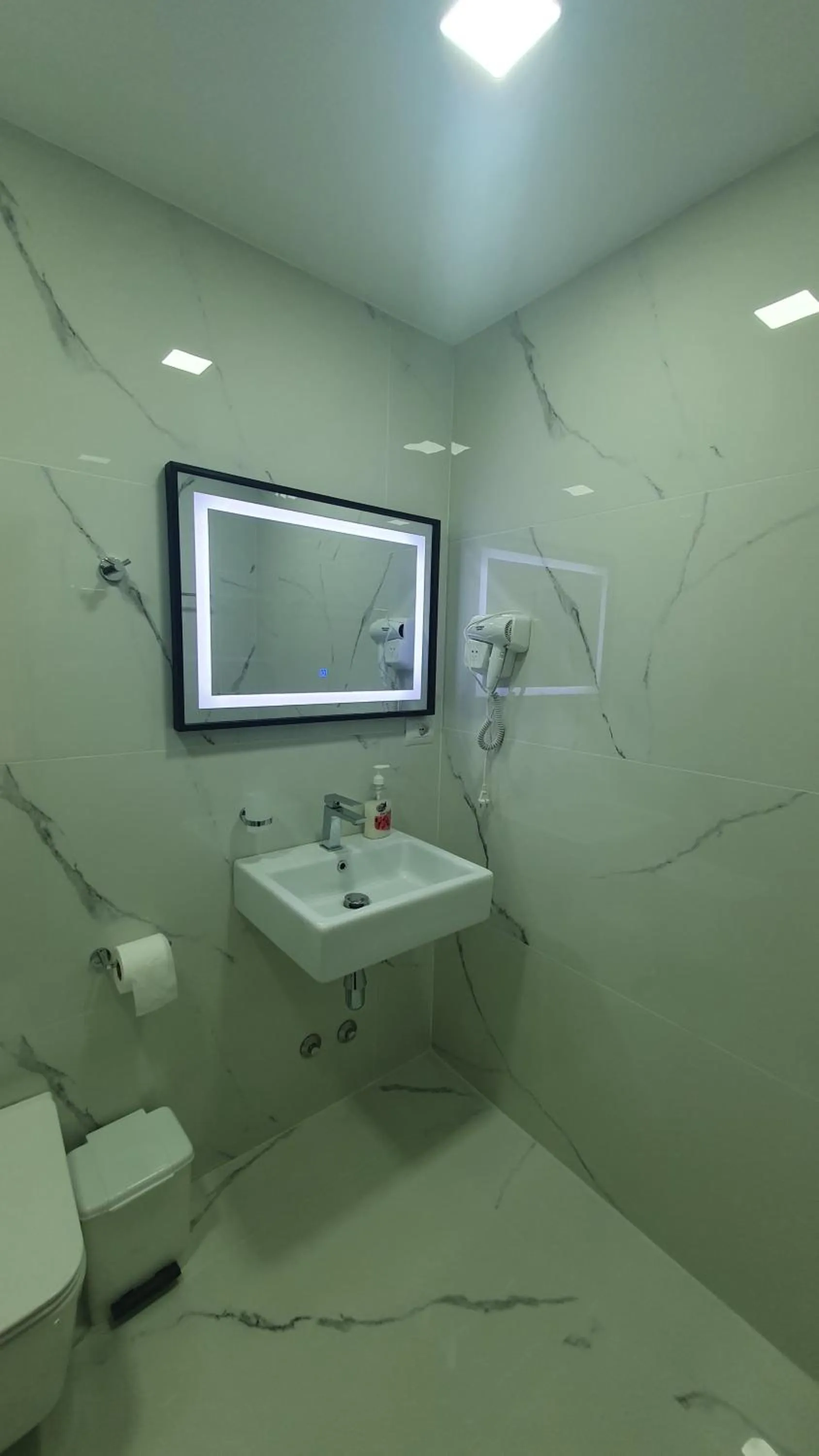 Bathroom in Ceko Hotel