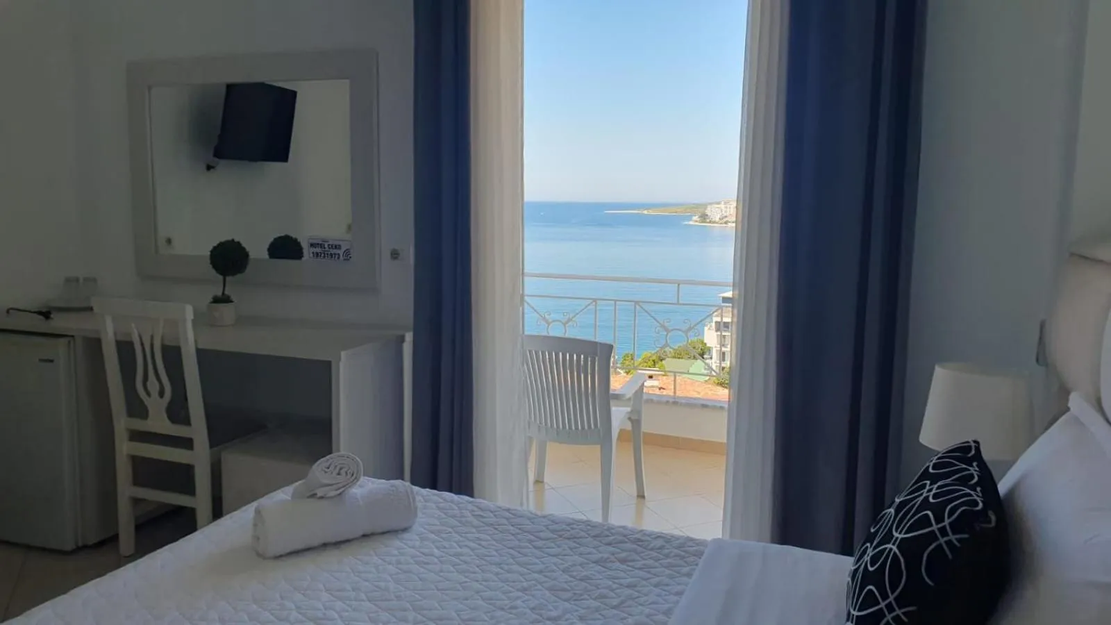 Bedroom, Bed in Ceko Hotel