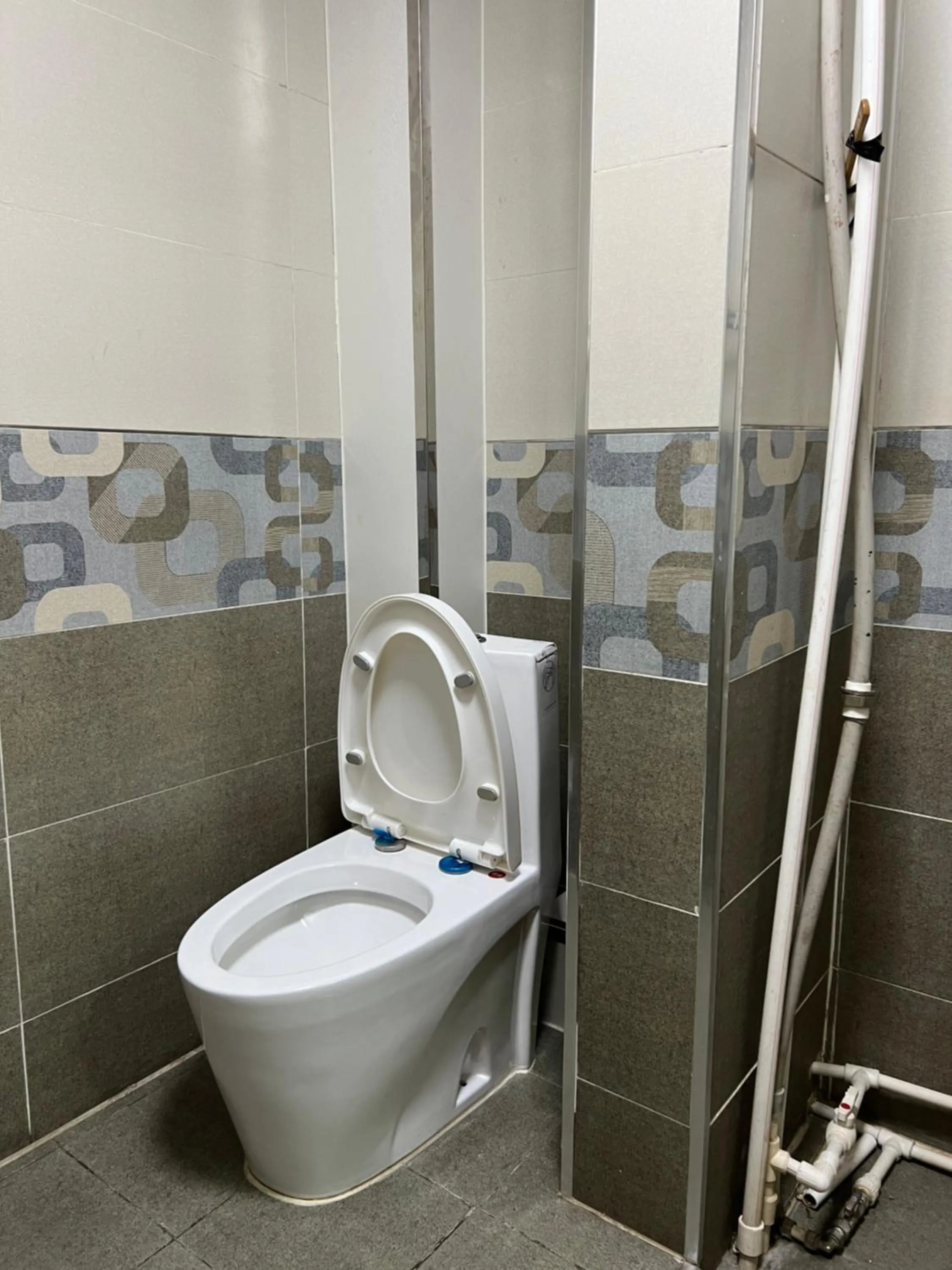 Bathroom in Negdelchin Hotel & Service Apartment