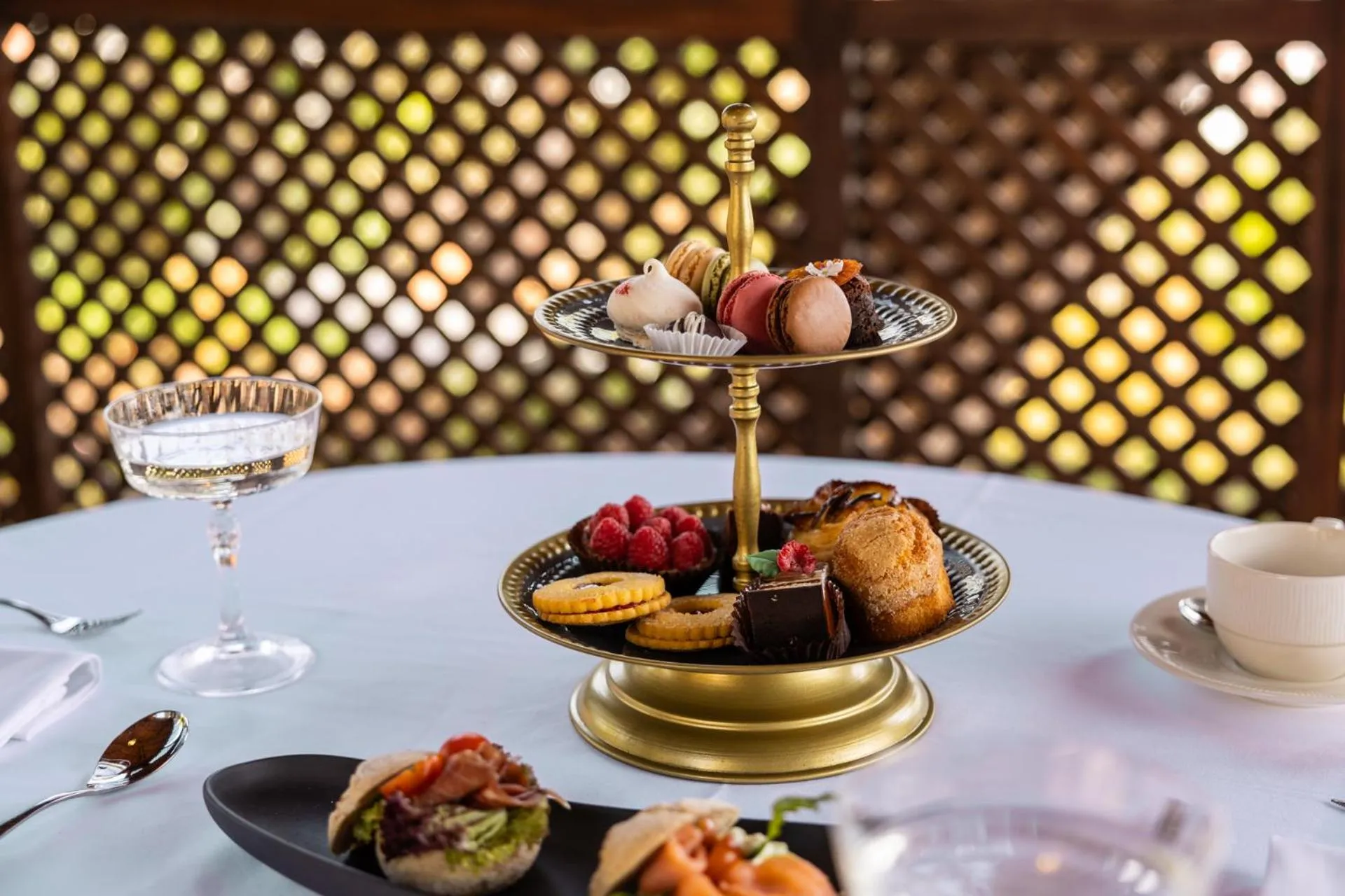 Food in Quinta Funchal Gardens - Adults Only