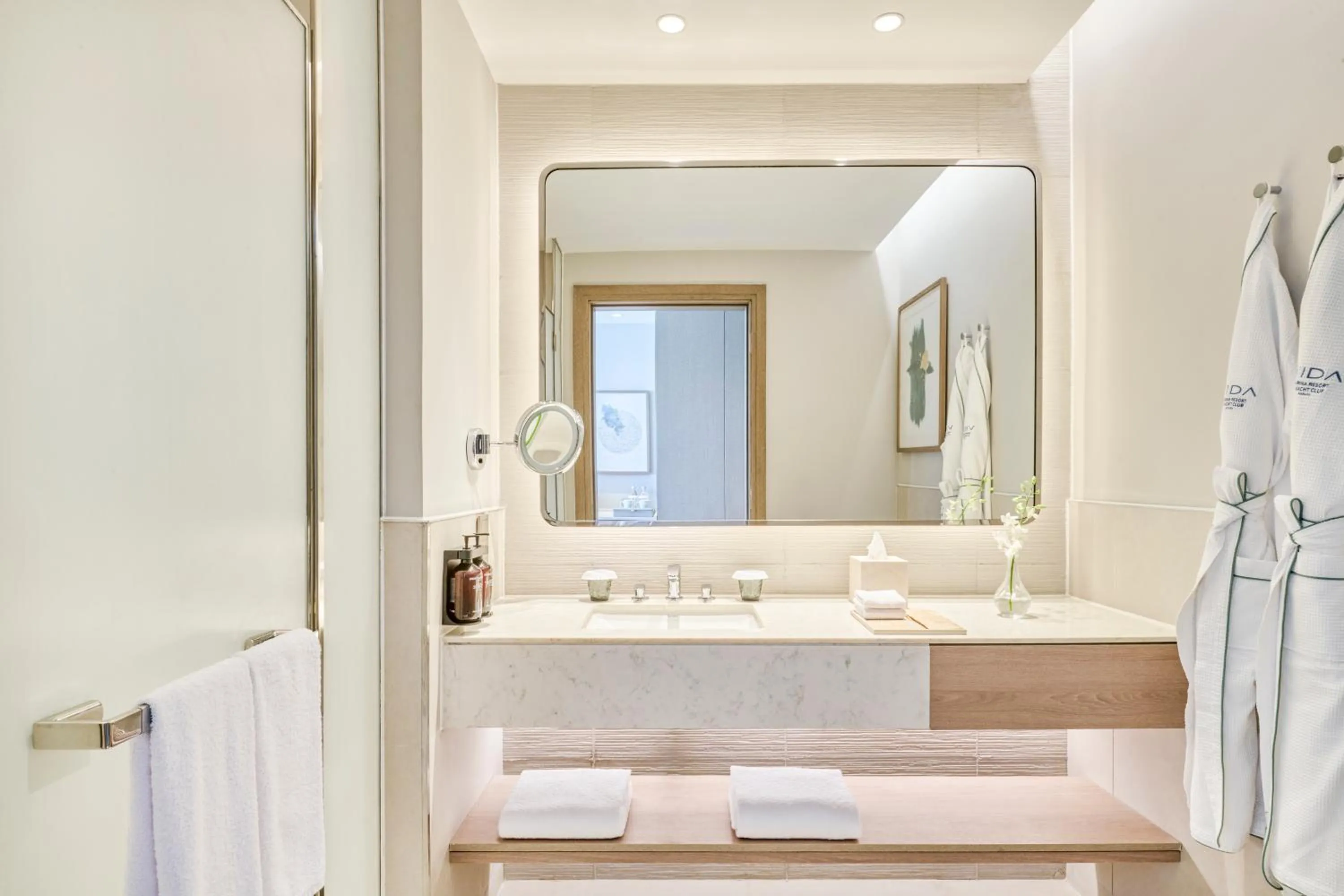 Shower in Vida Marina Resort Marassi