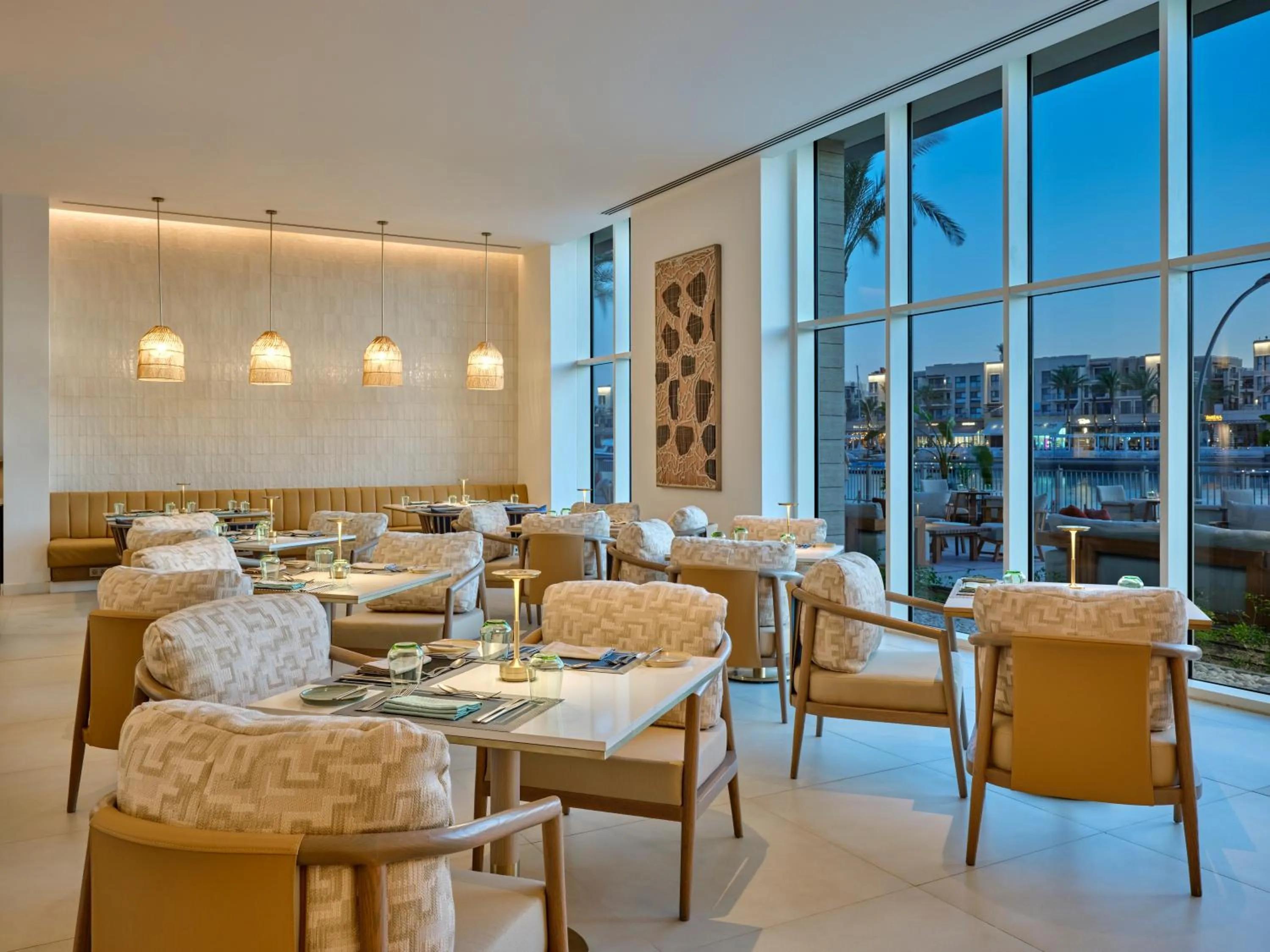 Restaurant/places to eat in Vida Marina Resort Marassi