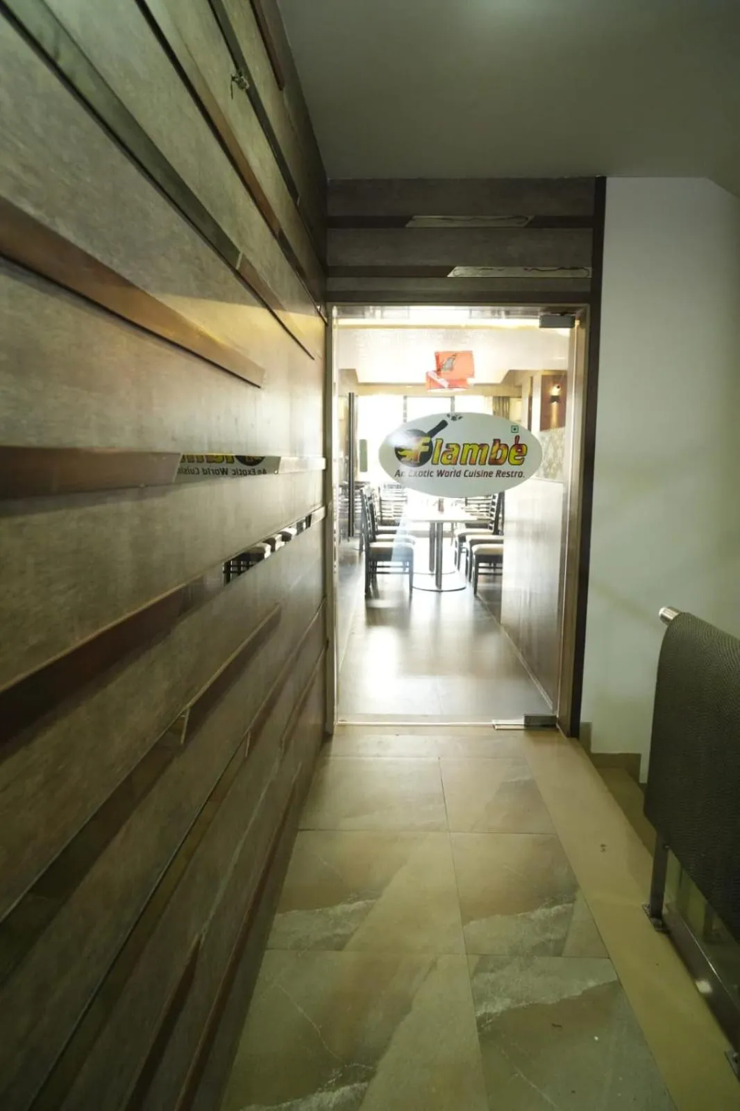 Facade/entrance in HOTEL GRANDEUR