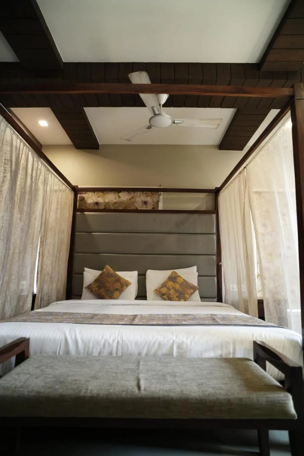 Bed in HOTEL GRANDEUR