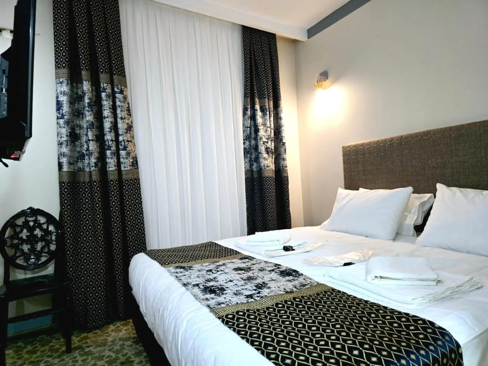Bed in Uyu Room Adana Hotel